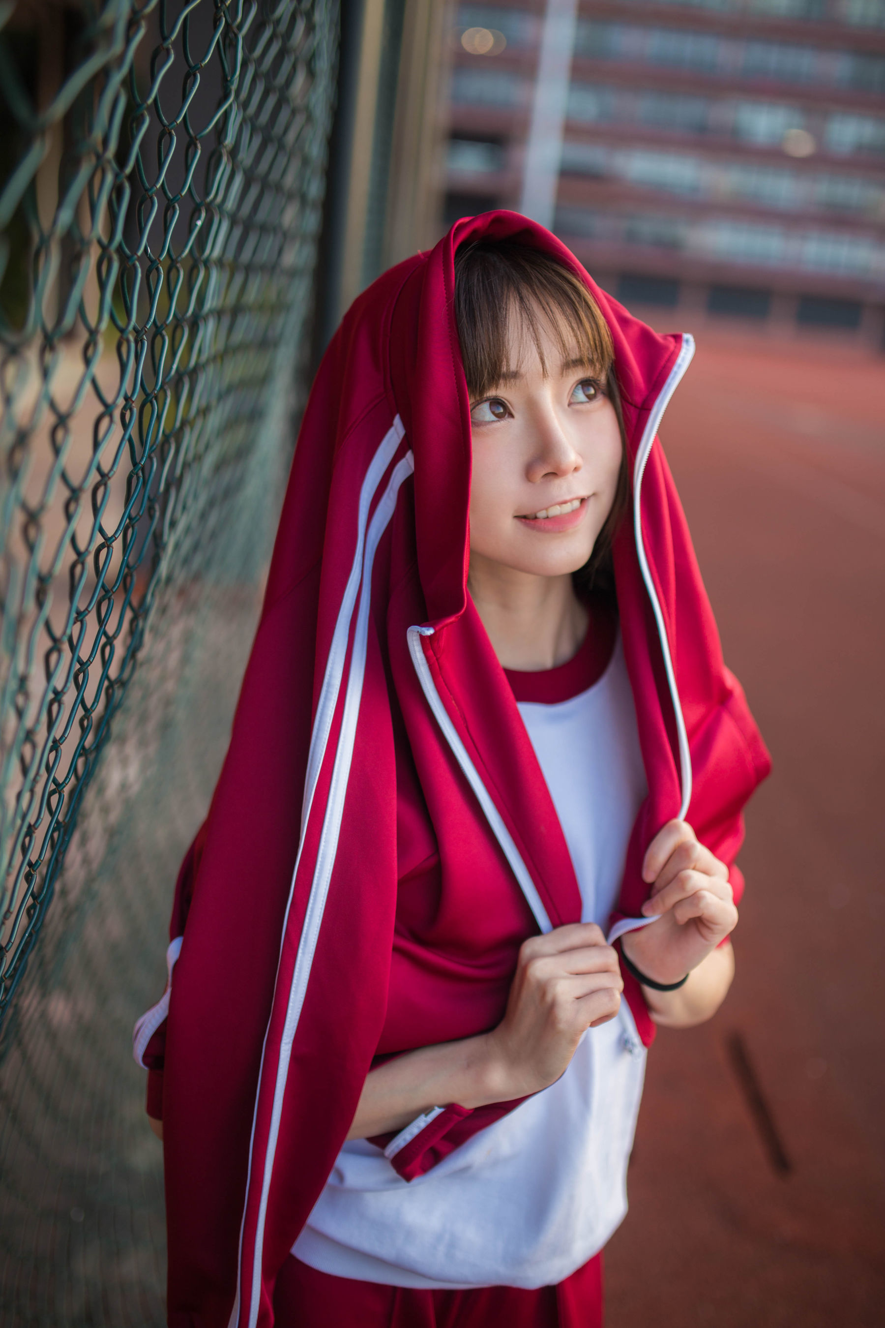动漫博主Kitaro_绮太郎 红色运动服女孩-图4