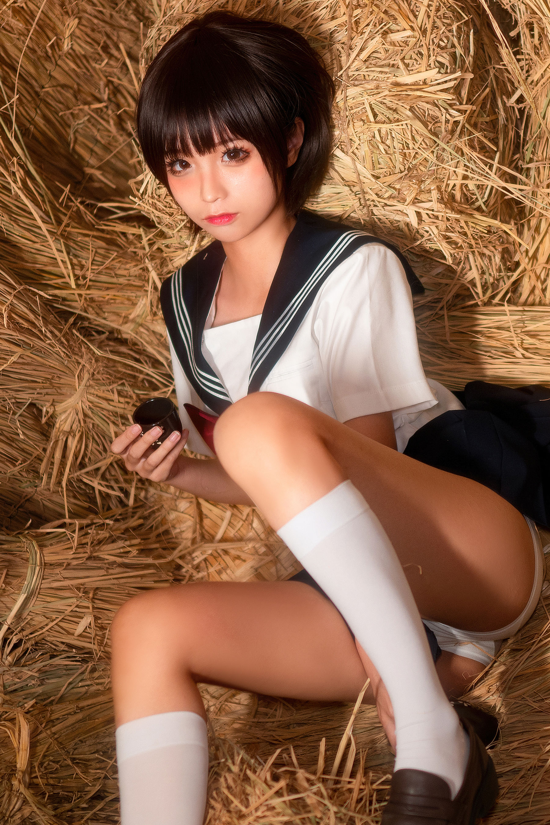 动漫博主蠢沫沫 稻草里的少女-图1
