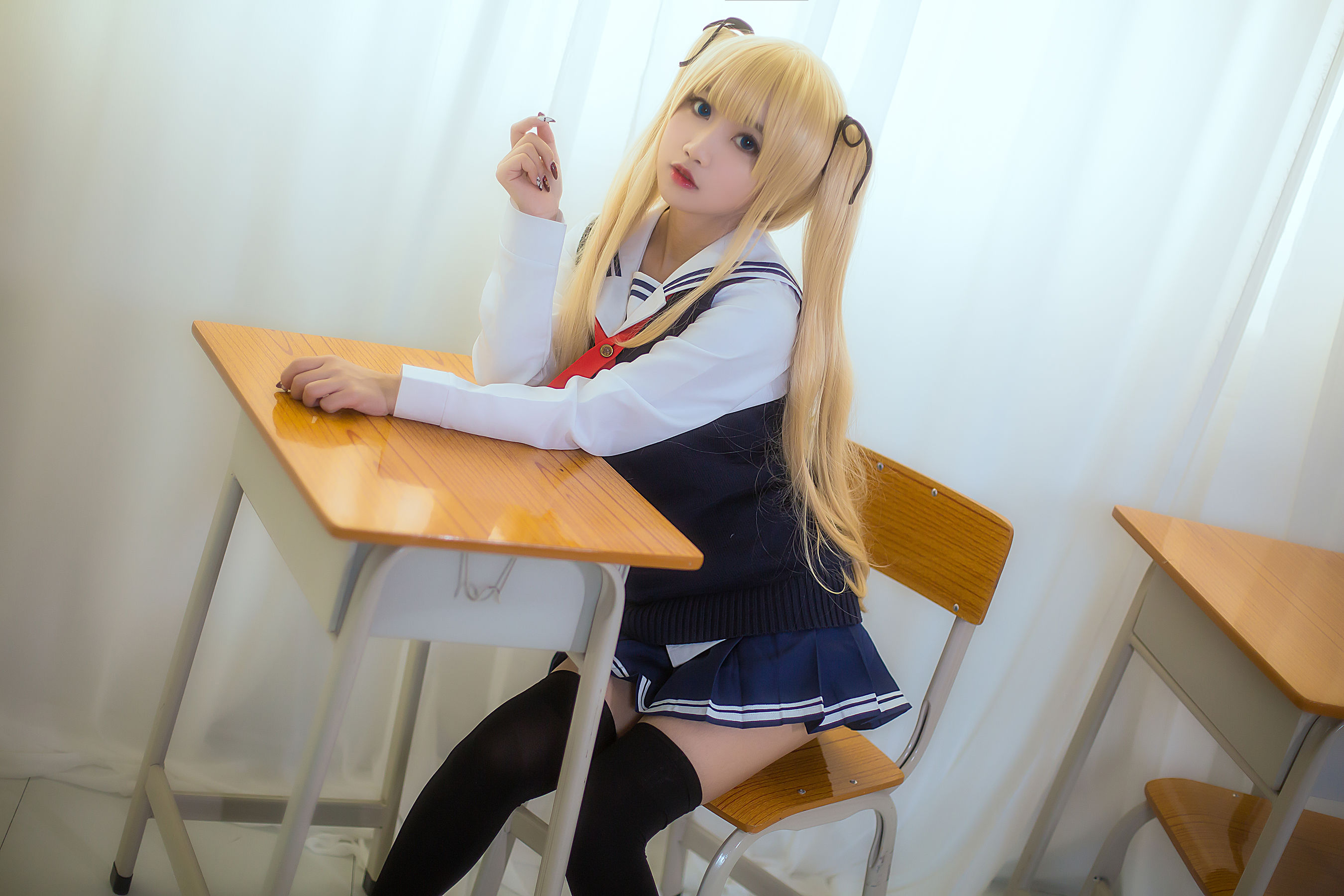 白嫩美少女鬼畜瑶 校服-图0