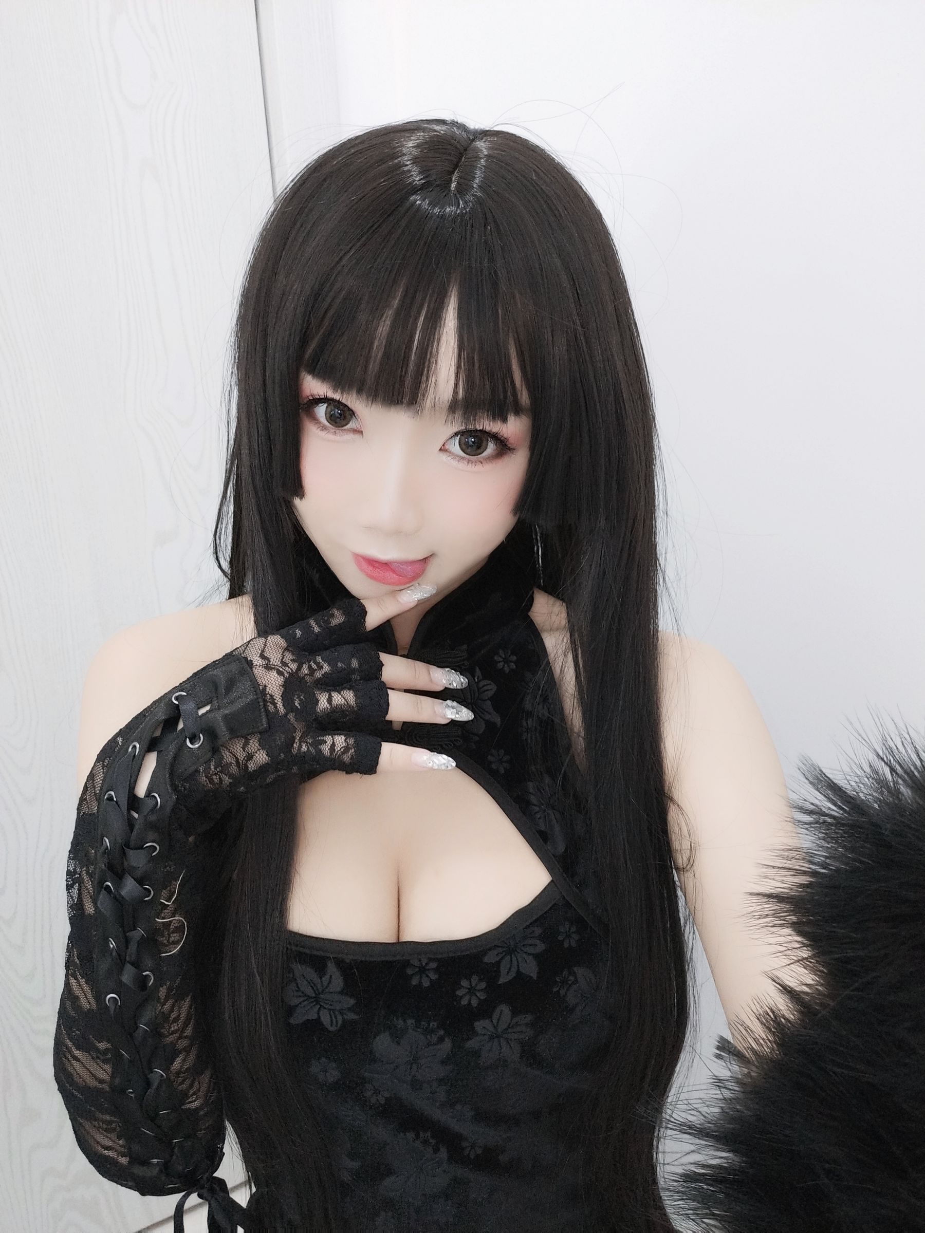 白嫩美少女鬼畜瑶 黑色旗袍-图39