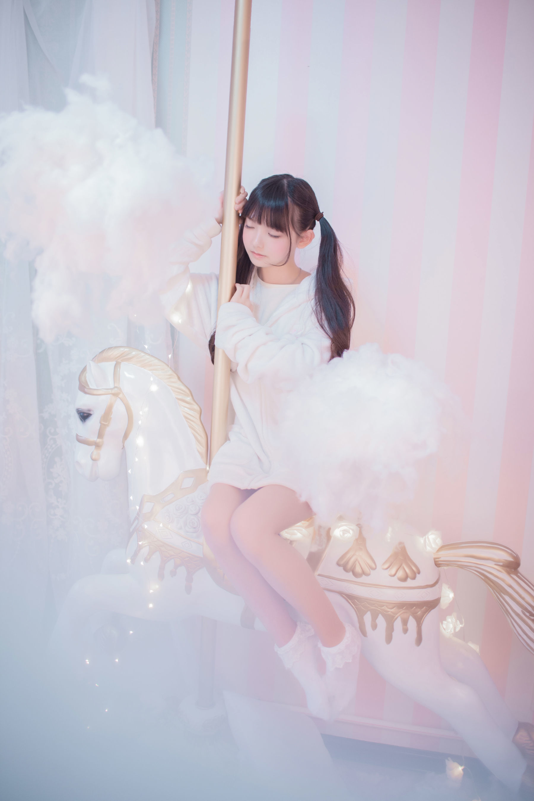 可爱妹妹樱群 玻璃罩下的旋转木马-图4