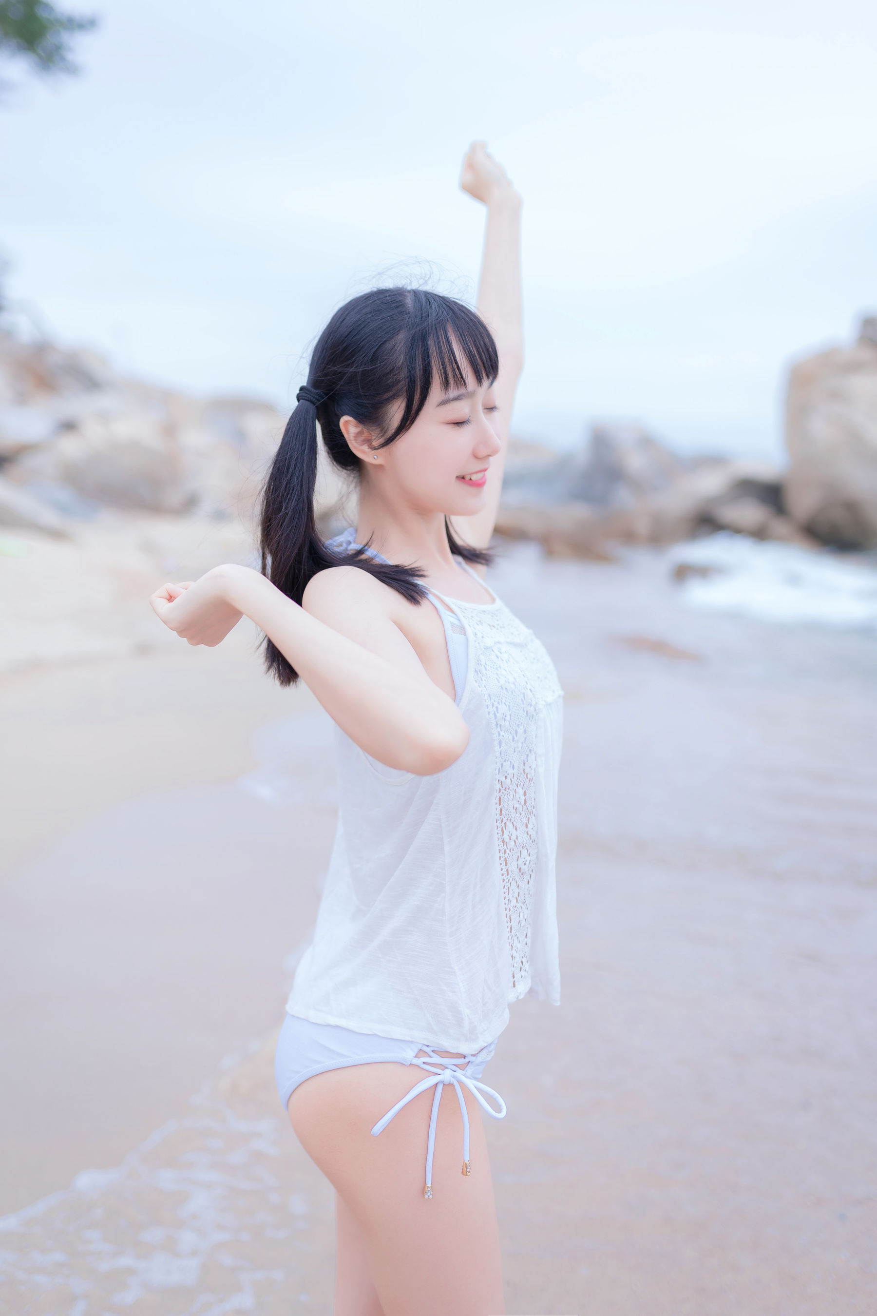 萌系小姐姐木绵绵OwO 海边白色比基尼-图4