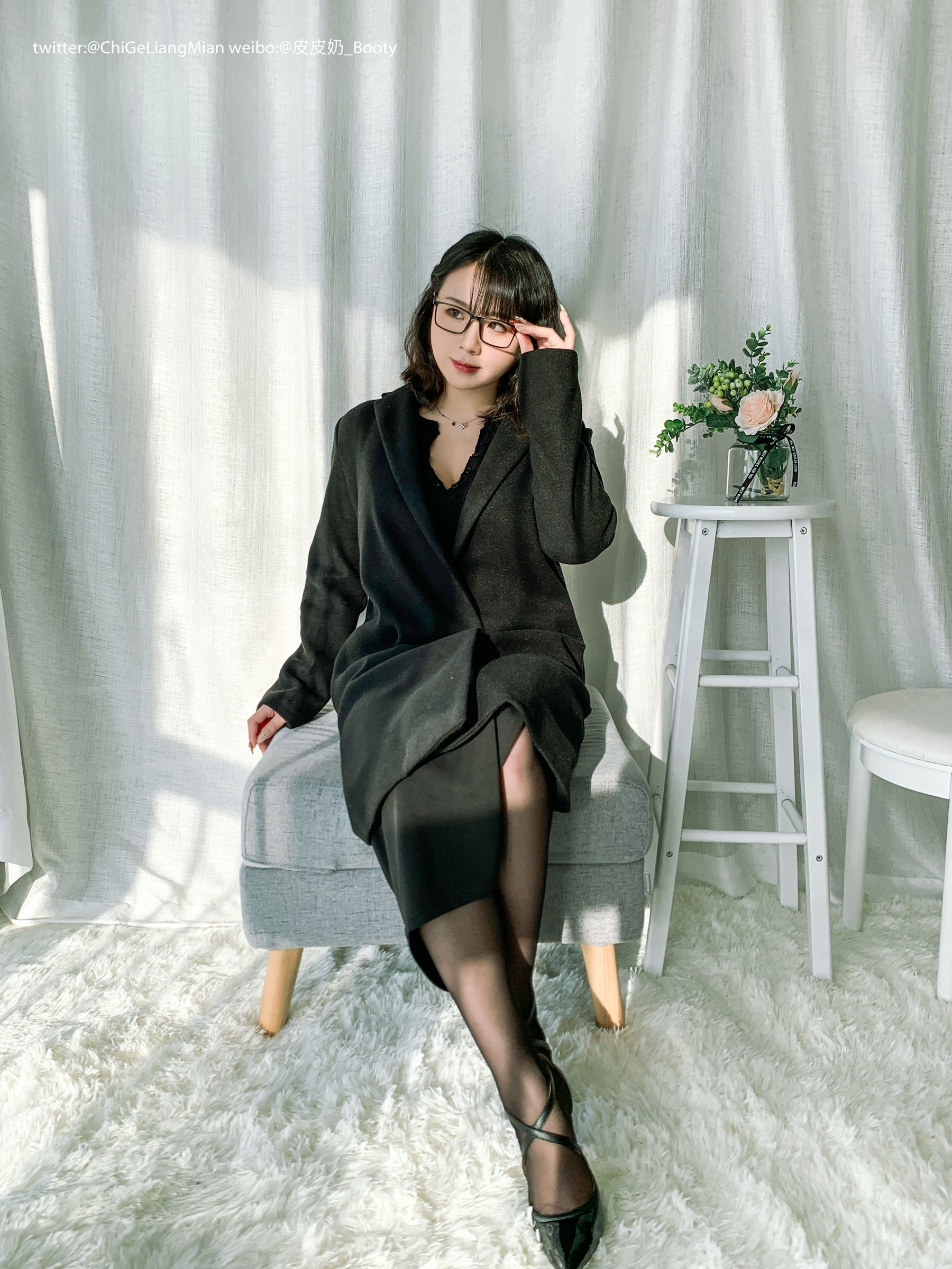 皮皮奶可可爱了啦 黑色OL-图1