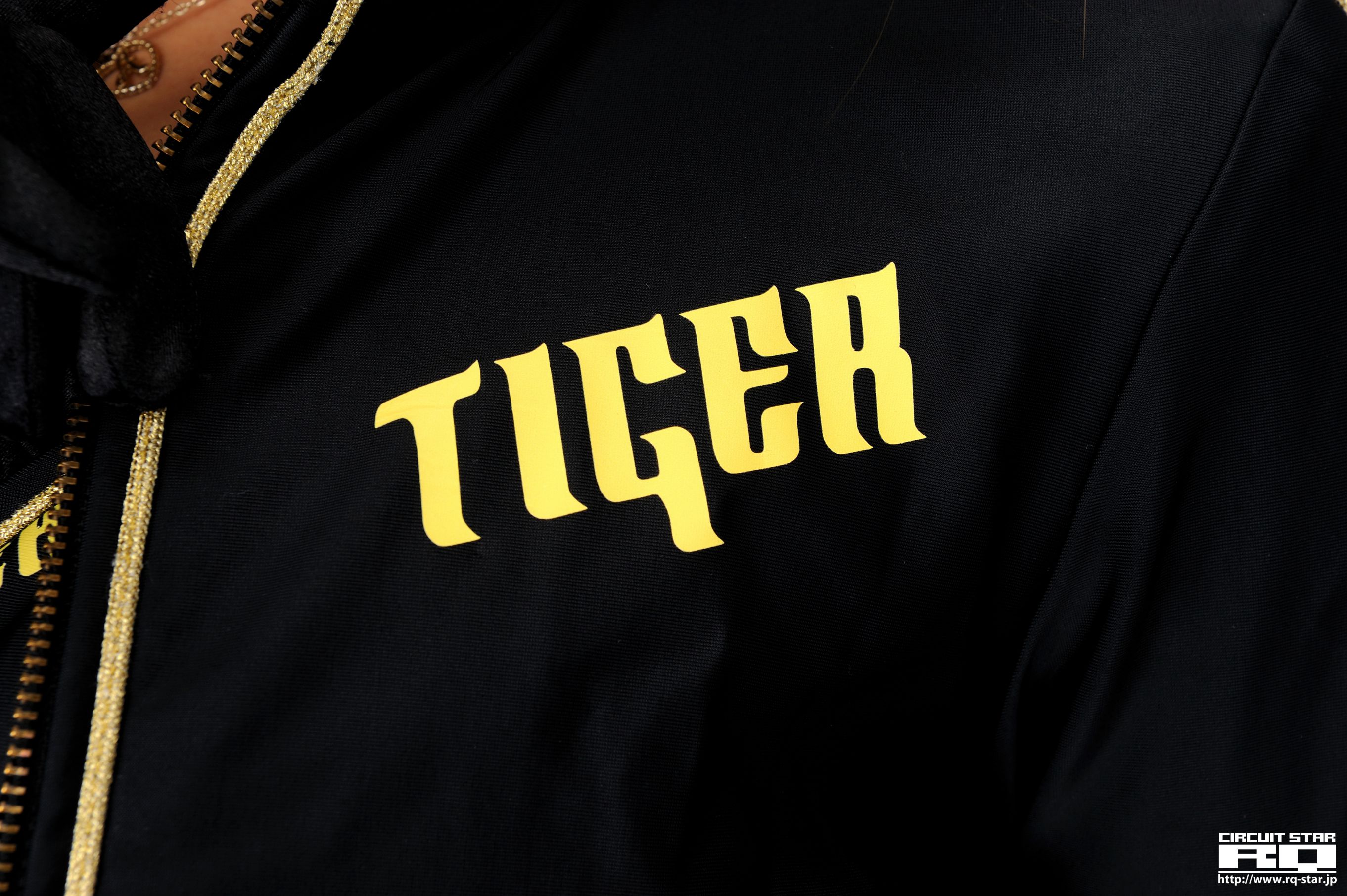 NO.00374 伊东莉娜 Race Queen赛车女郎 写真集-图28