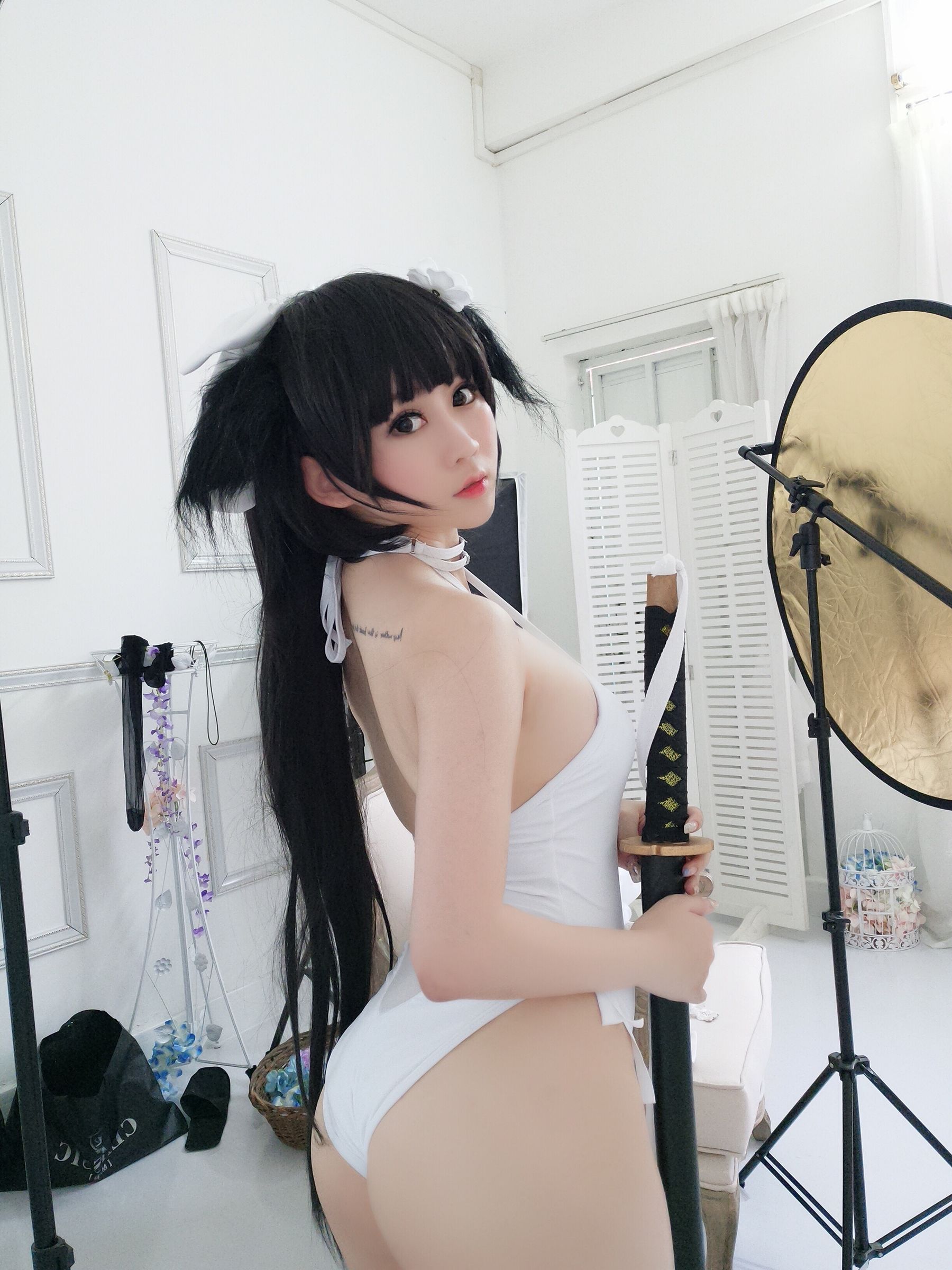 蜜桃少女是依酱呀 爱岩-图2