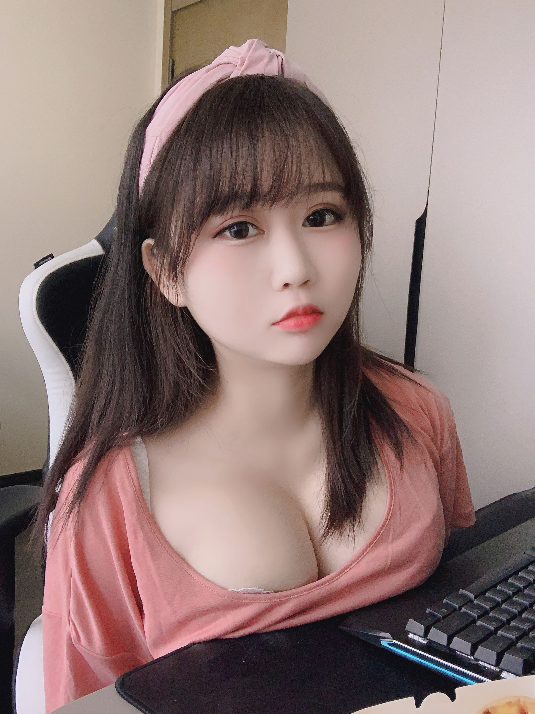 蜜桃少女是依酱呀 宅女日常-图25