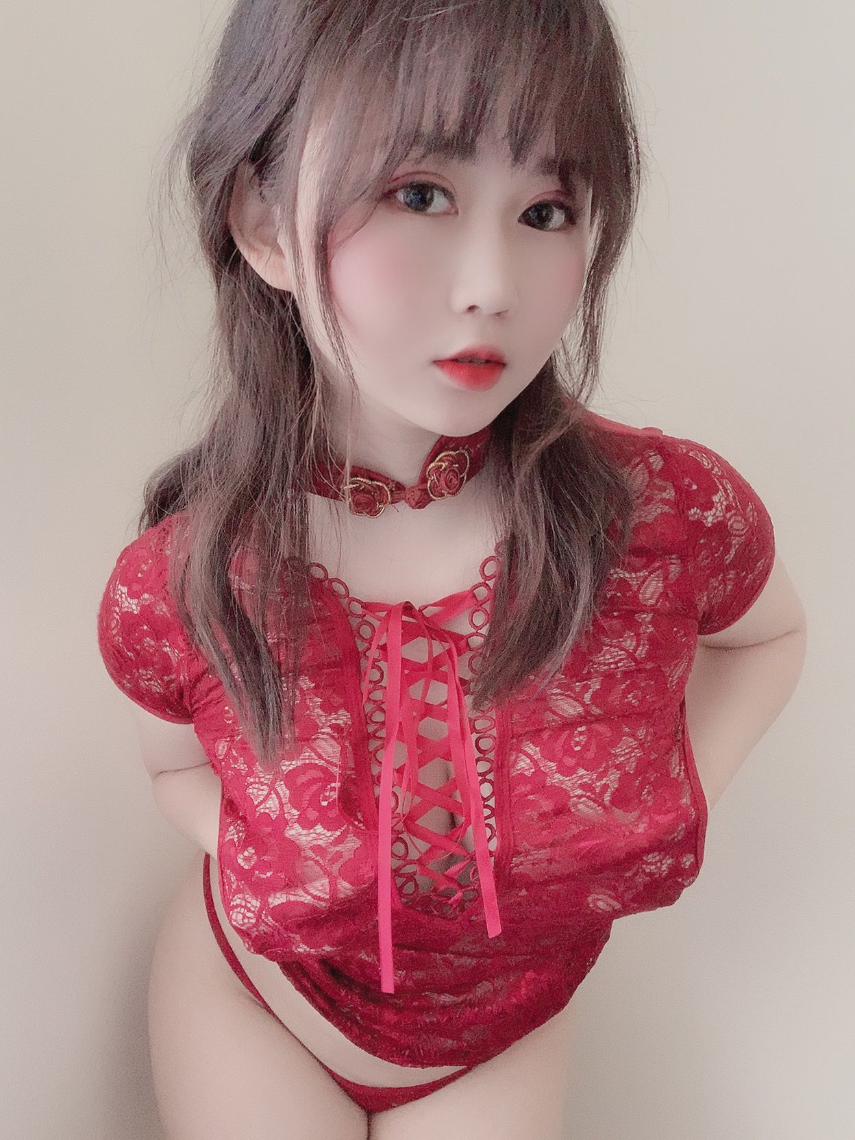蜜桃少女是依酱呀 红色旗袍-图3