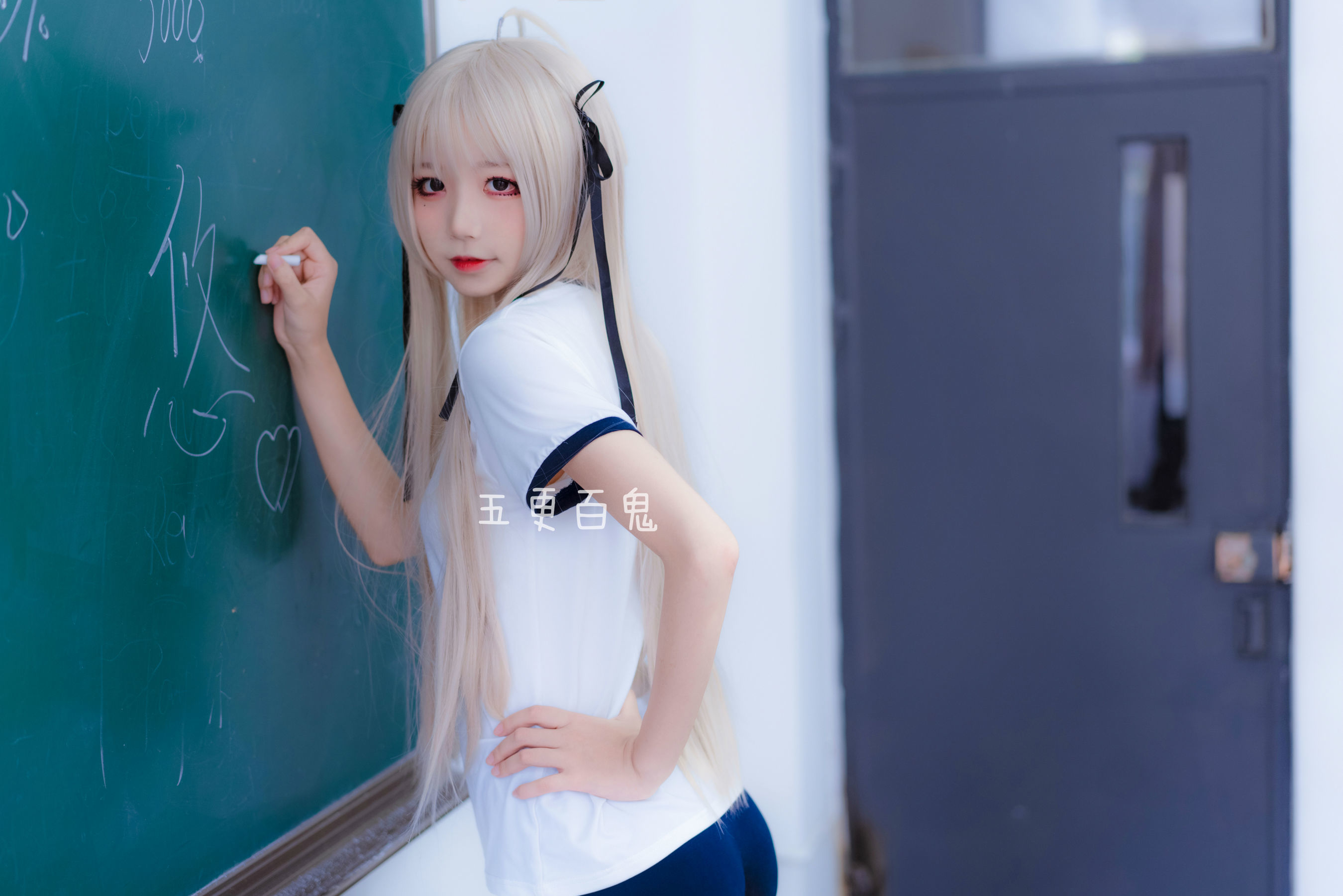 清纯少女五更百鬼 春日野穹-图1