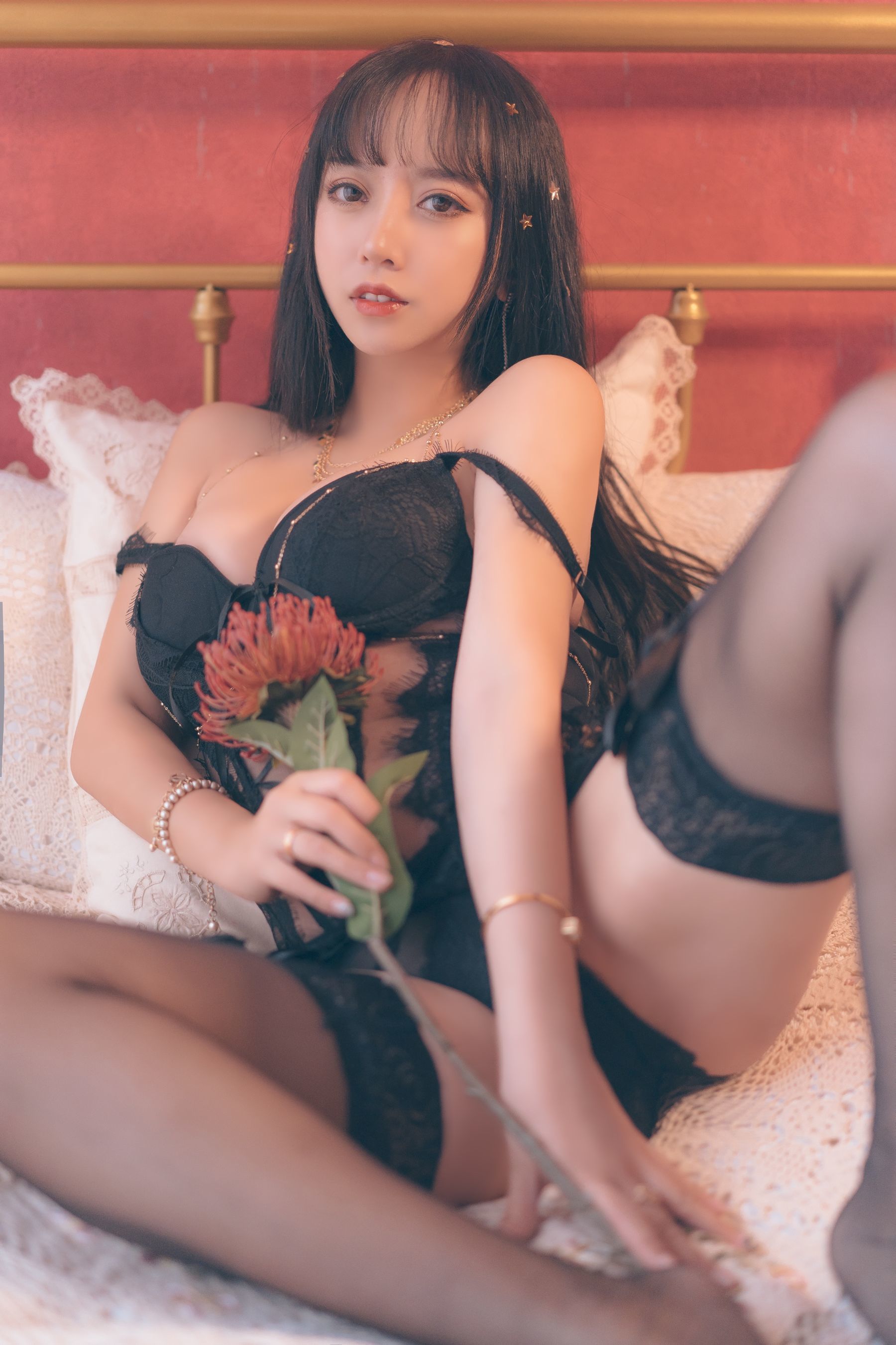 斗鱼米线线sama写真 6点半的月亮-图16