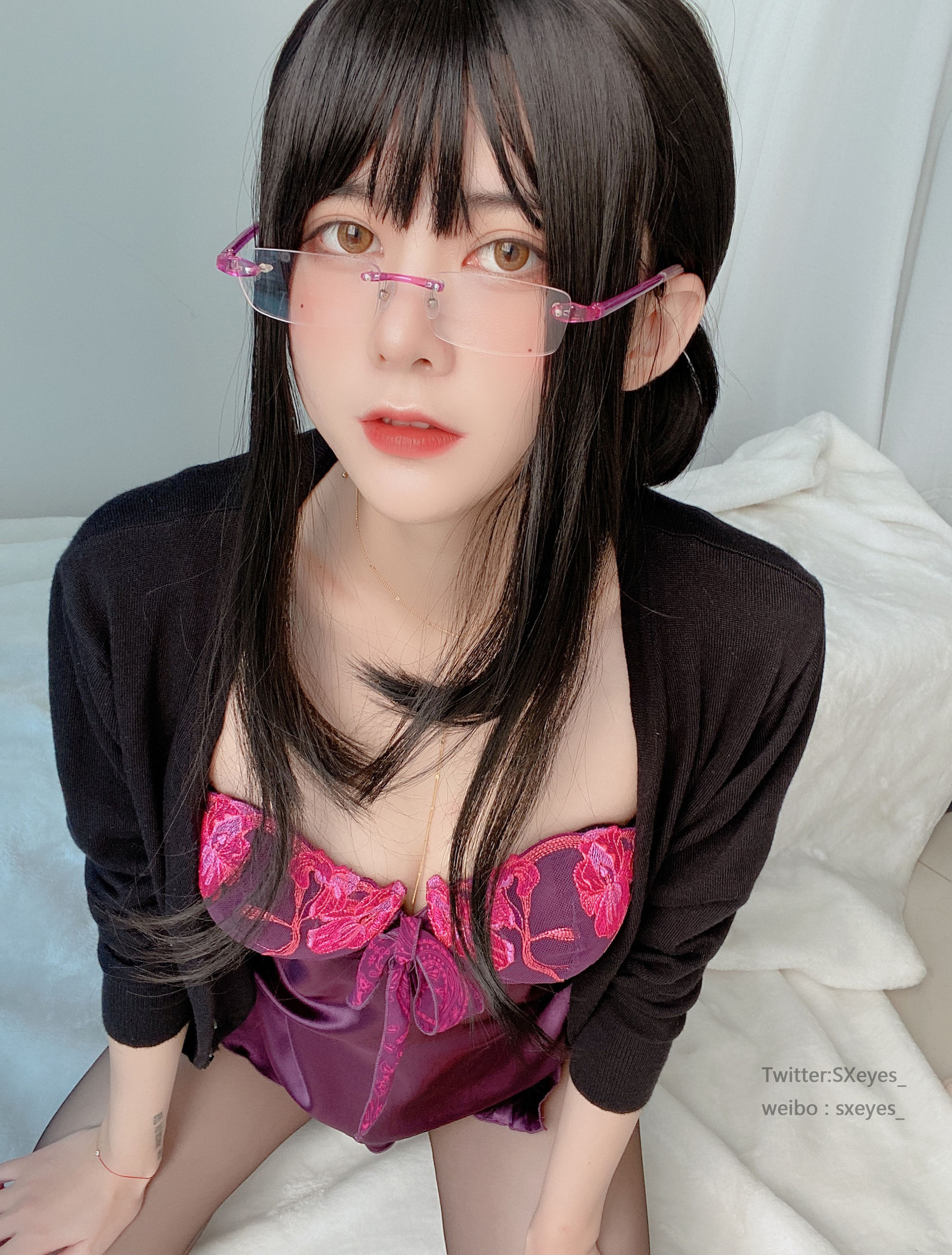 萌妹子眼酱大魔王w 开档人妻-图8