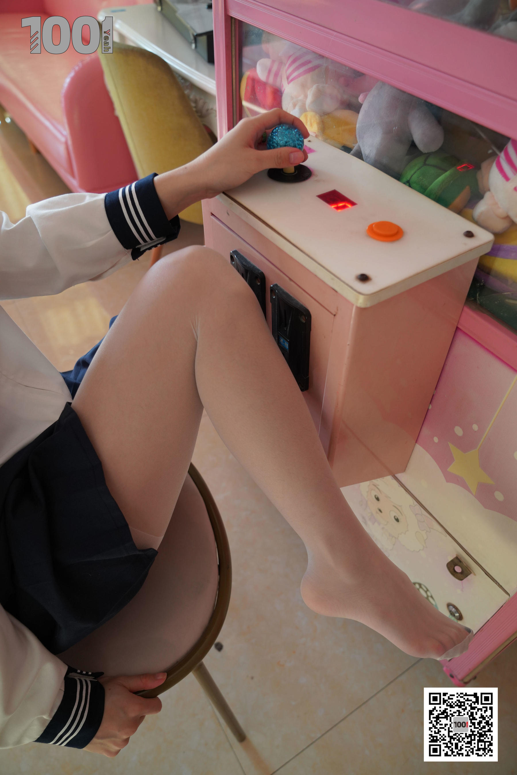 模特：真真《逃课的JK少女2》-图32