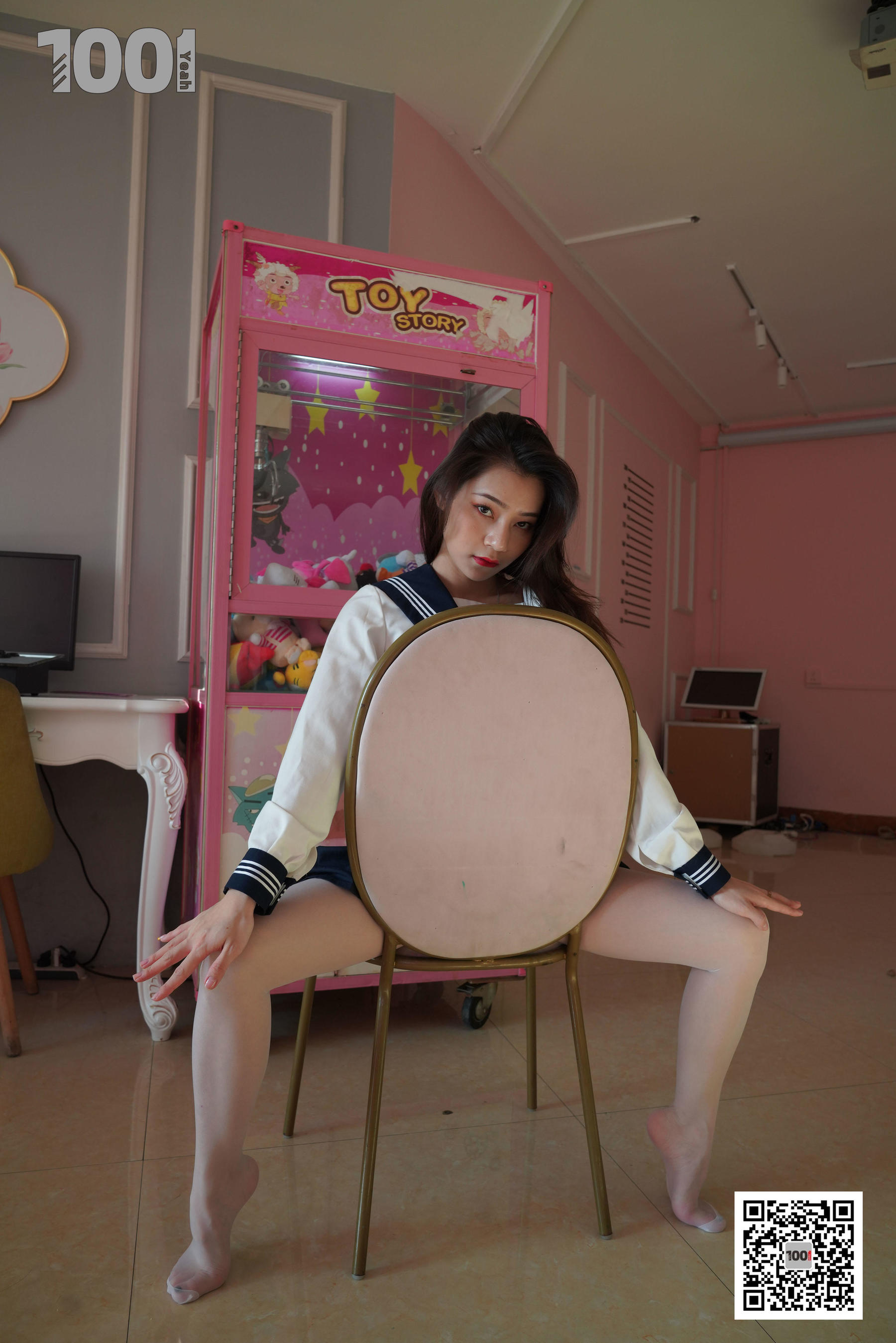 模特：真真《逃课的JK少女4》-图10