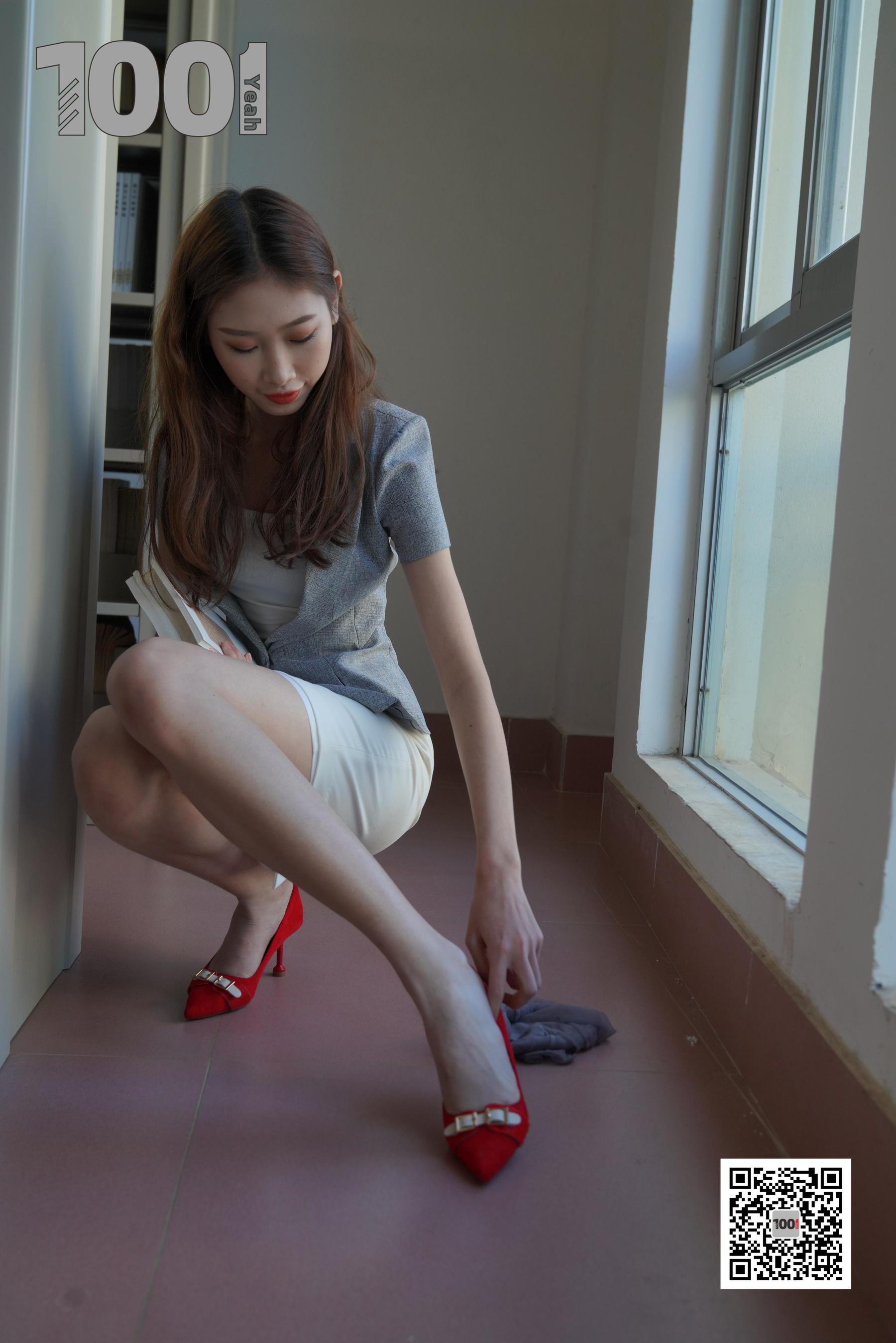 模特：草莓《新来的实习老师4》-图78