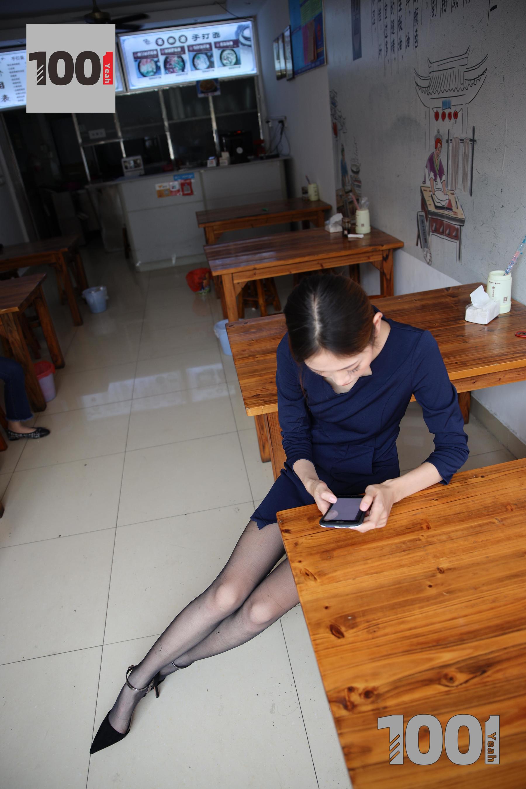 模特：草莓《营业员的午饭时间2》-图77