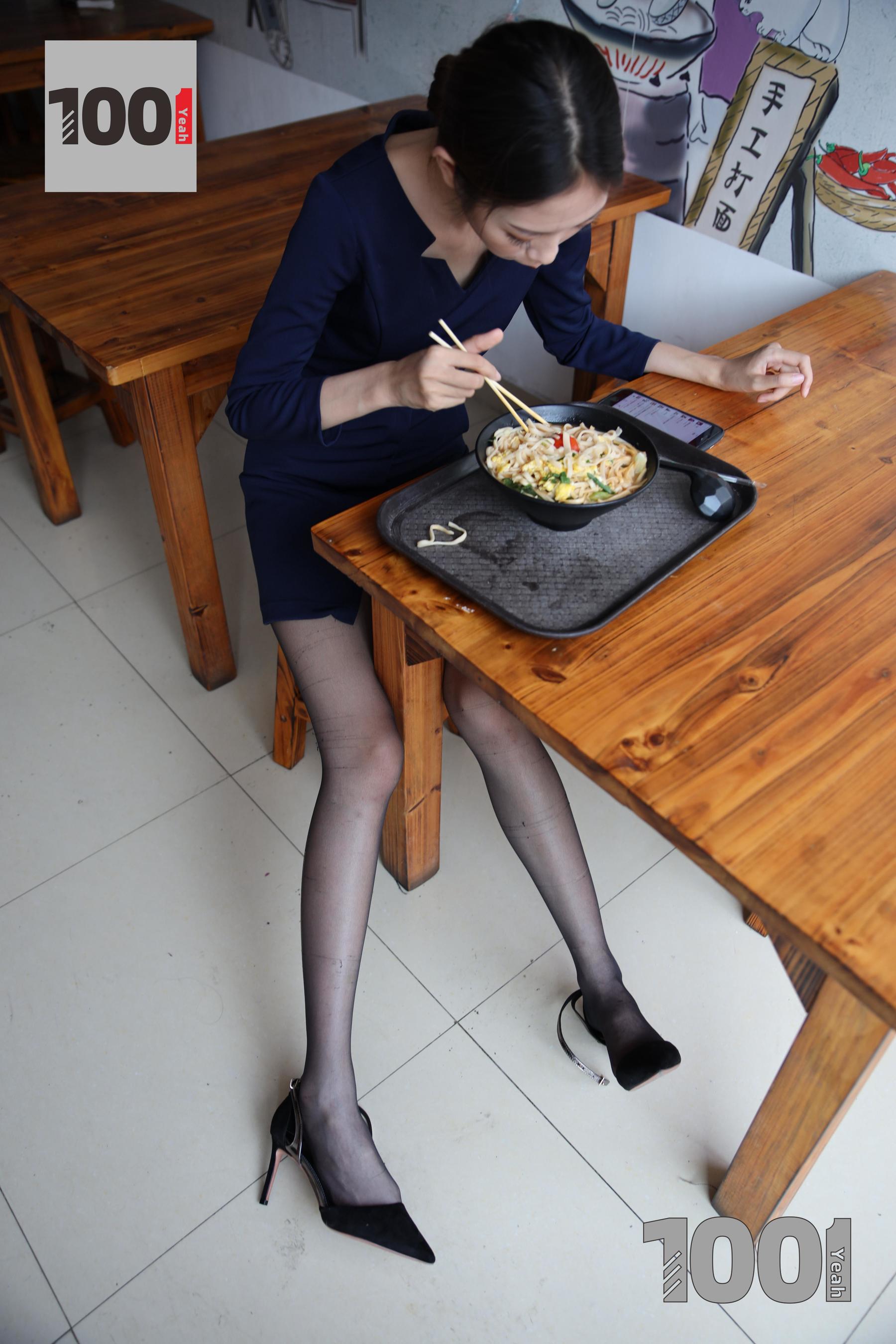 模特：草莓《营业员的午饭时间3》-图18