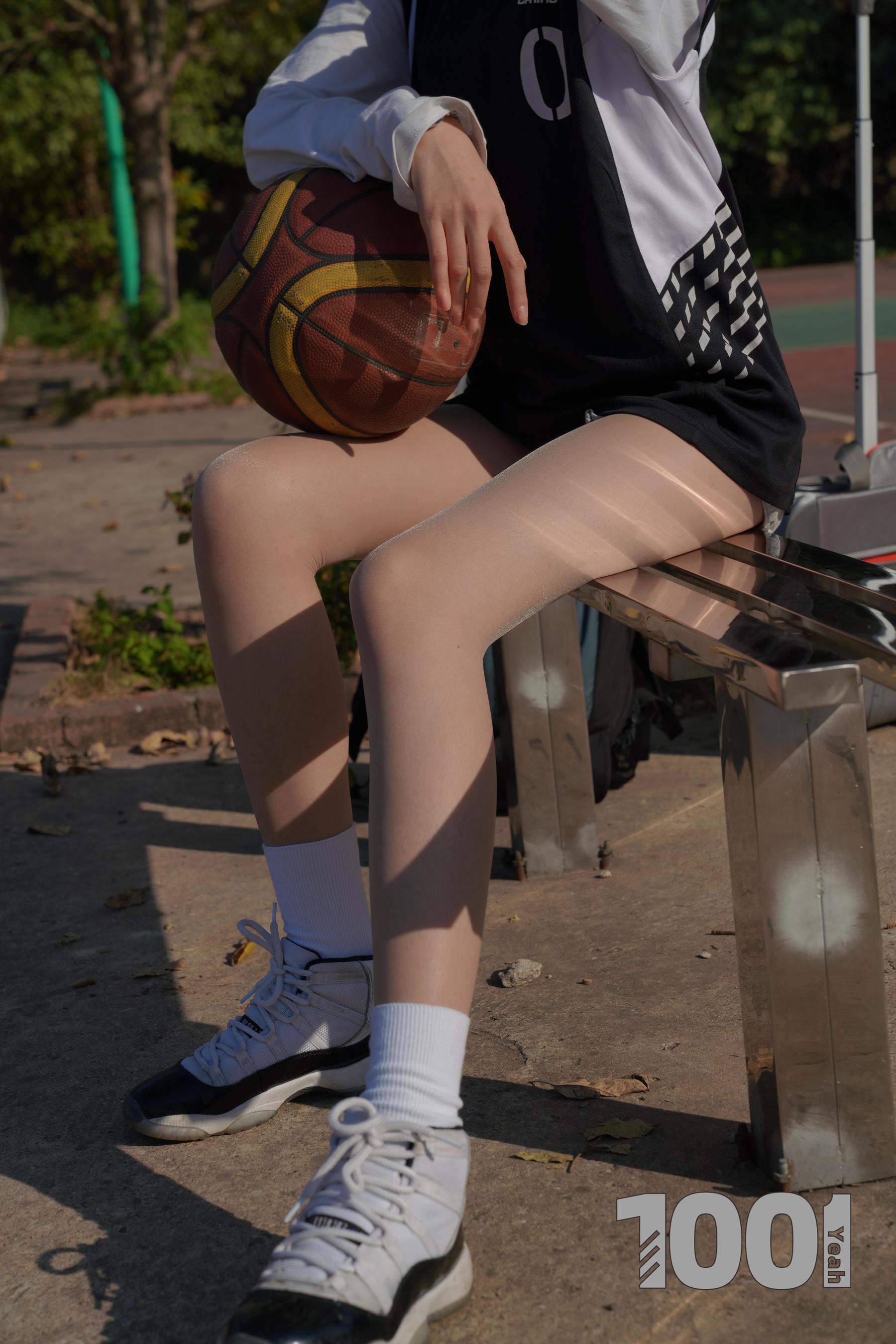 模特：草莓《陪女朋友打篮球1》-图96