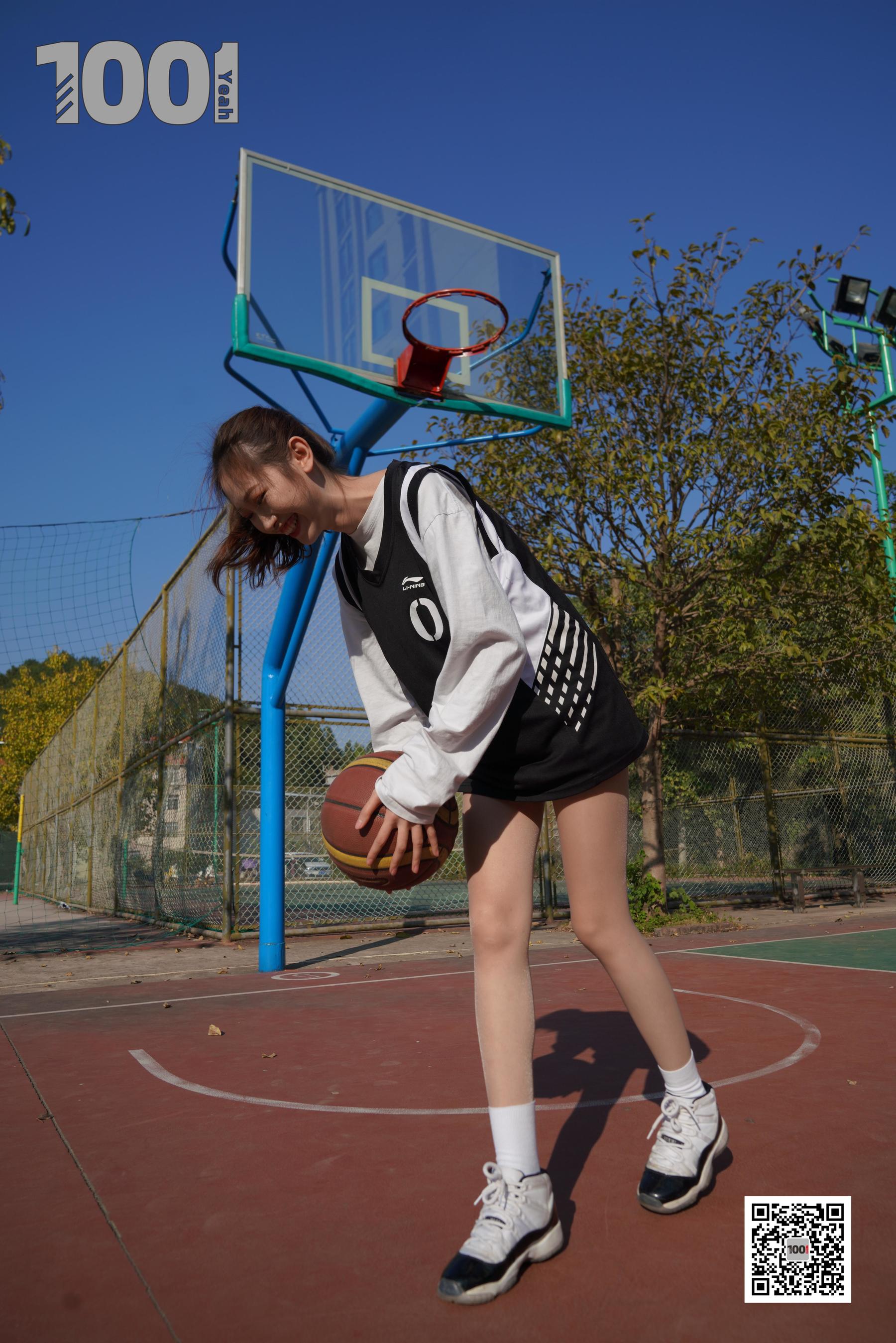 模特：草莓《陪女朋友打篮球3》-图40