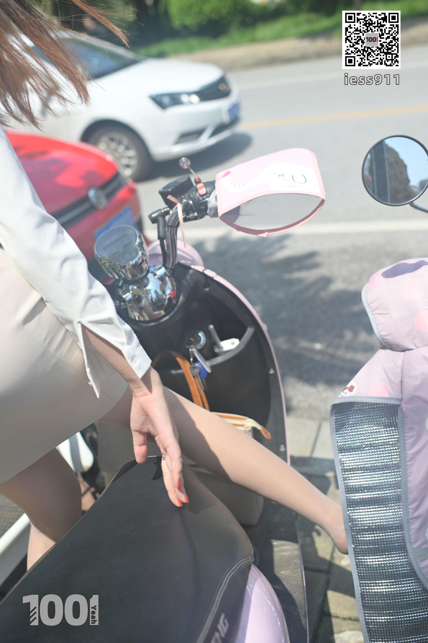 《骑电瓶车1》-图25