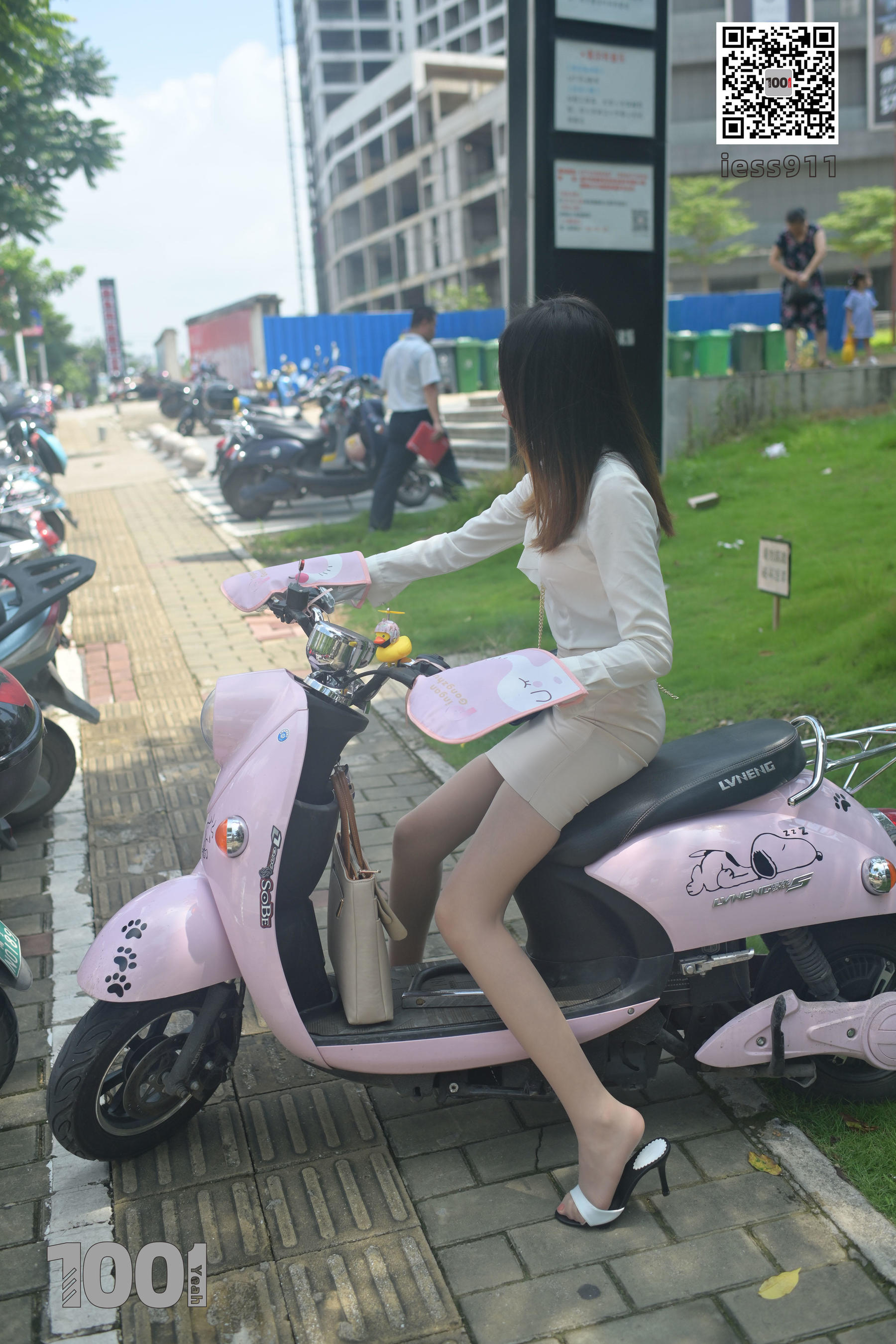 《骑电瓶车1》-图31
