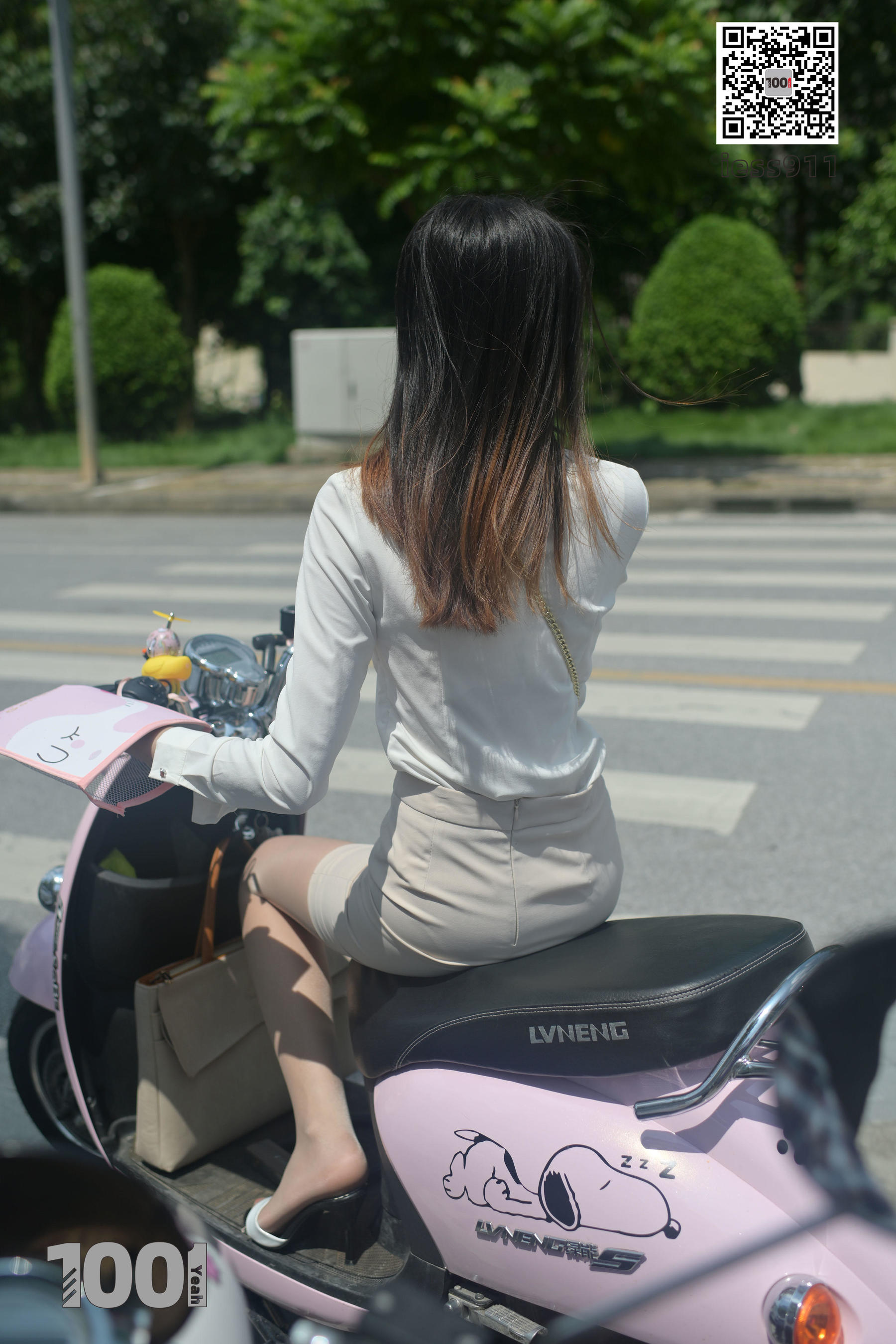 《骑电瓶车1》-图50