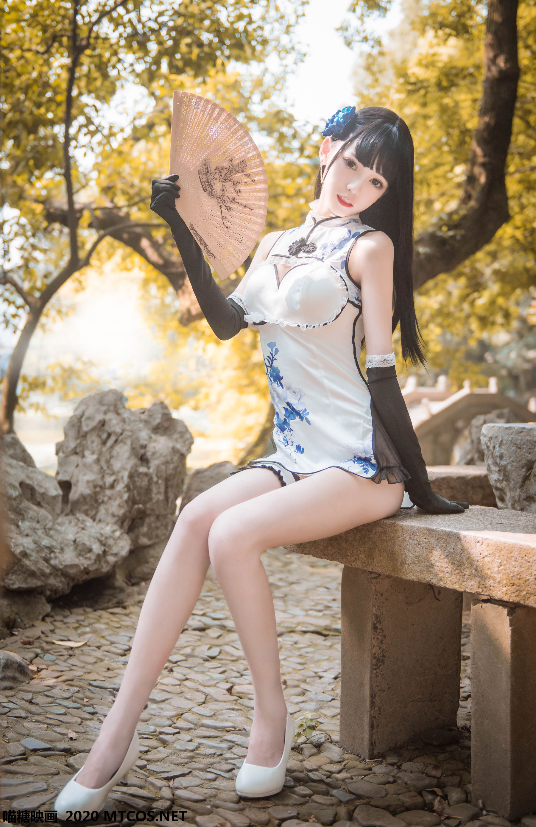 HML.012 瓶儿旗袍-图1