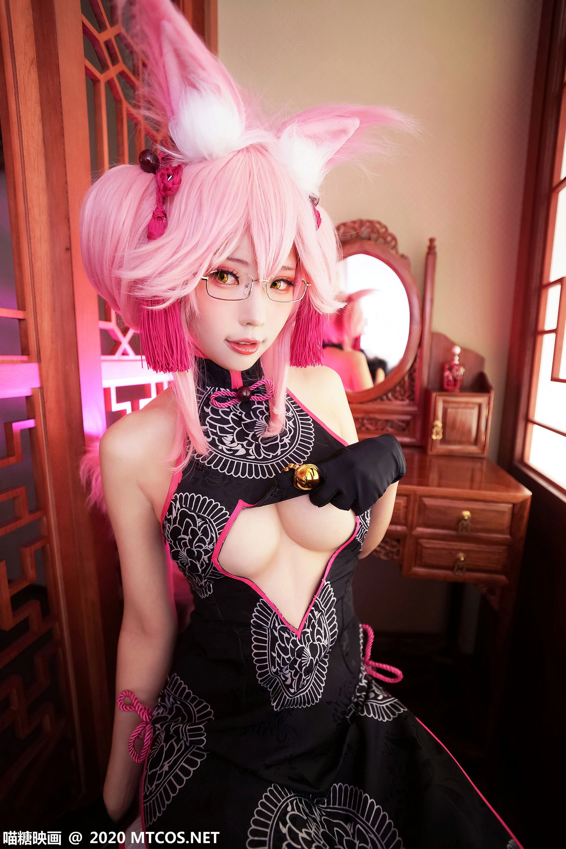 HML.024 玉藻狐旗袍-图5