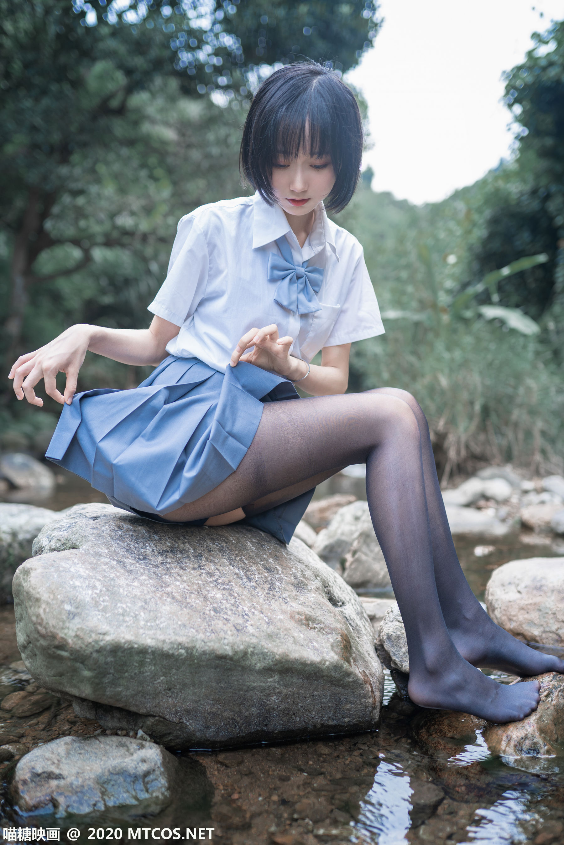 JKL.016 溪边JK制服-图0