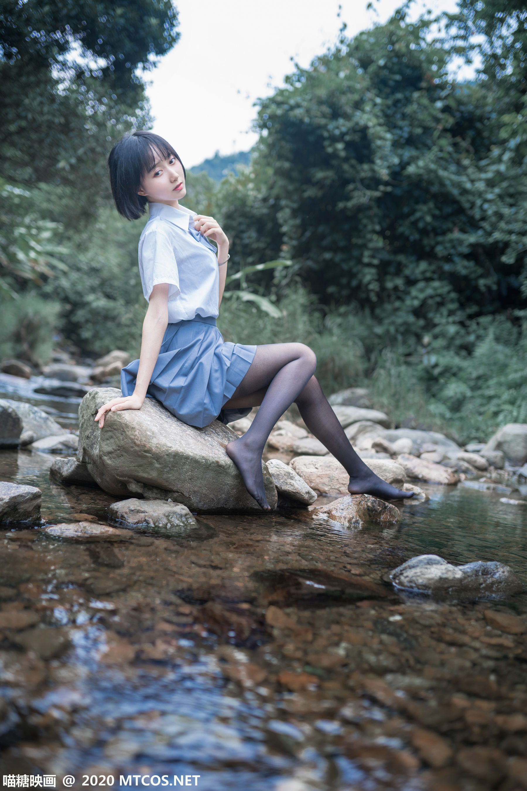 JKL.016 溪边JK制服-图3