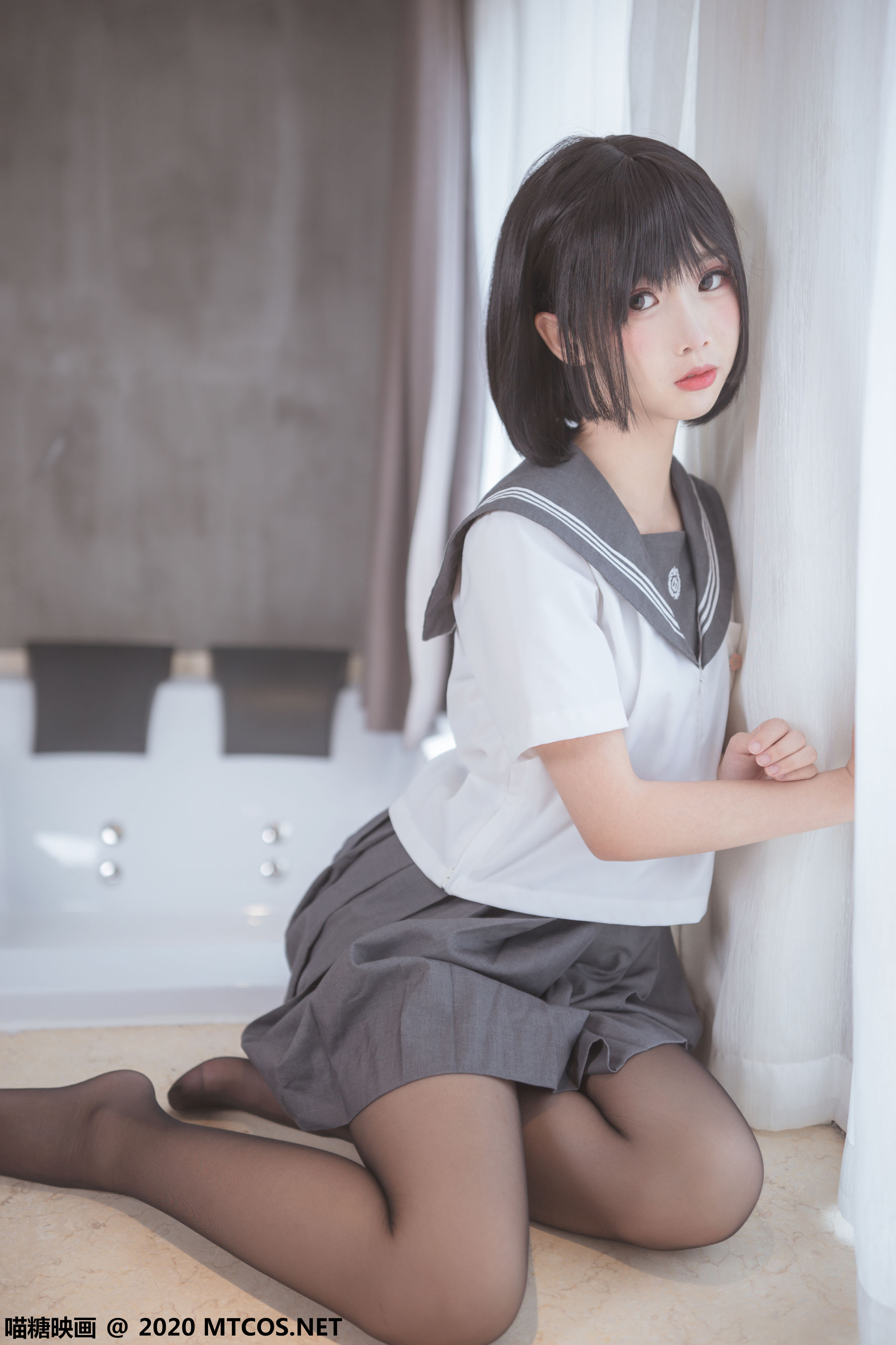 JKL.017 黑丝JK制服-图1
