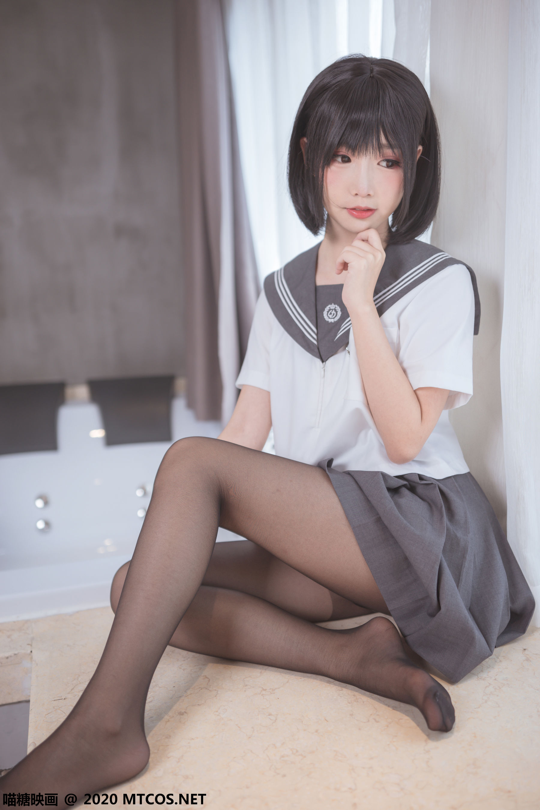 JKL.017 黑丝JK制服-图2