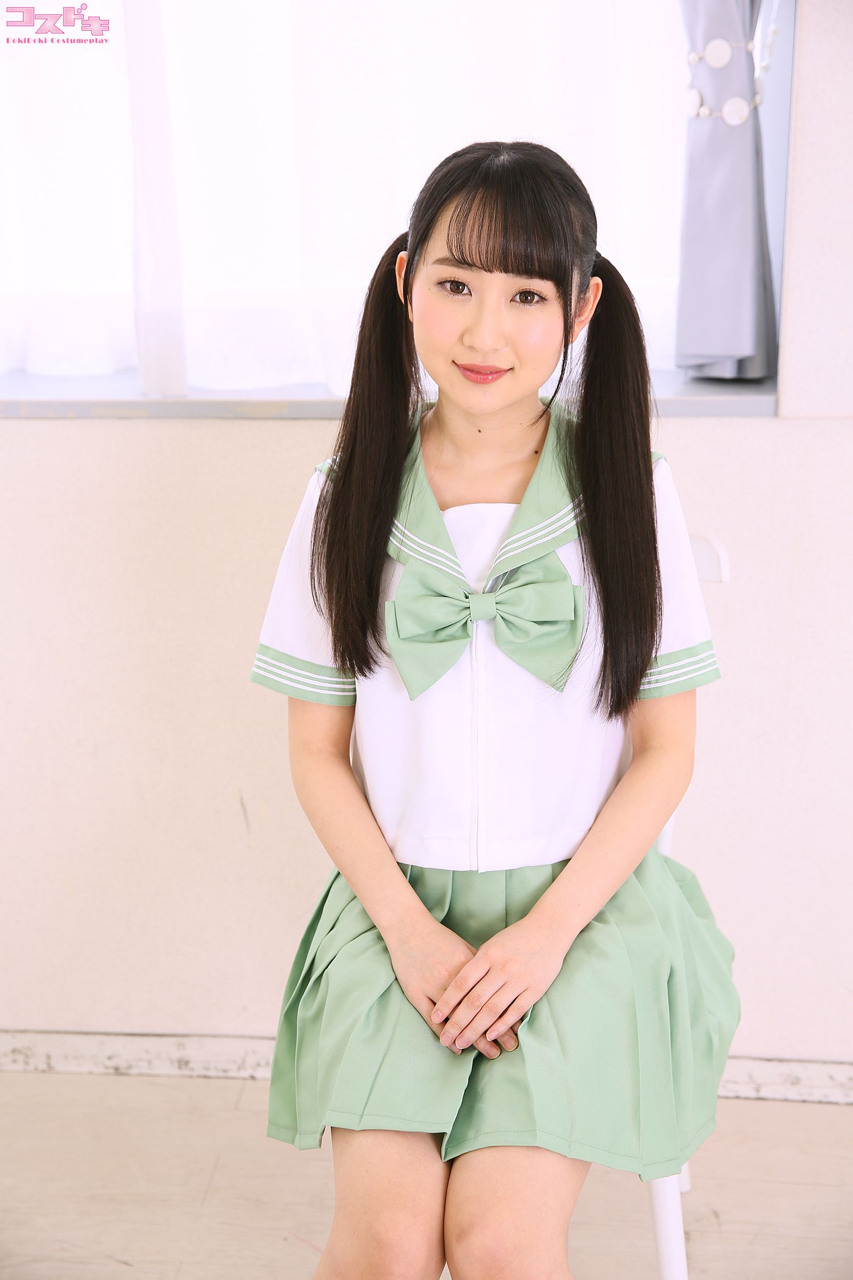 Hinano Kamisaka 神坂ひなの kamisakahinano_pic_sailor1+2-图0