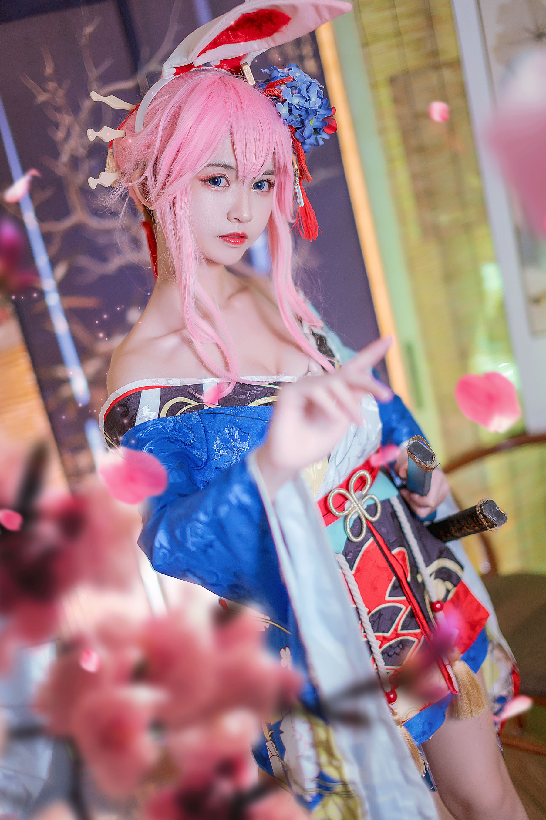 超人气Coser鳗鱼霏儿 - 八重樱花魁-图1