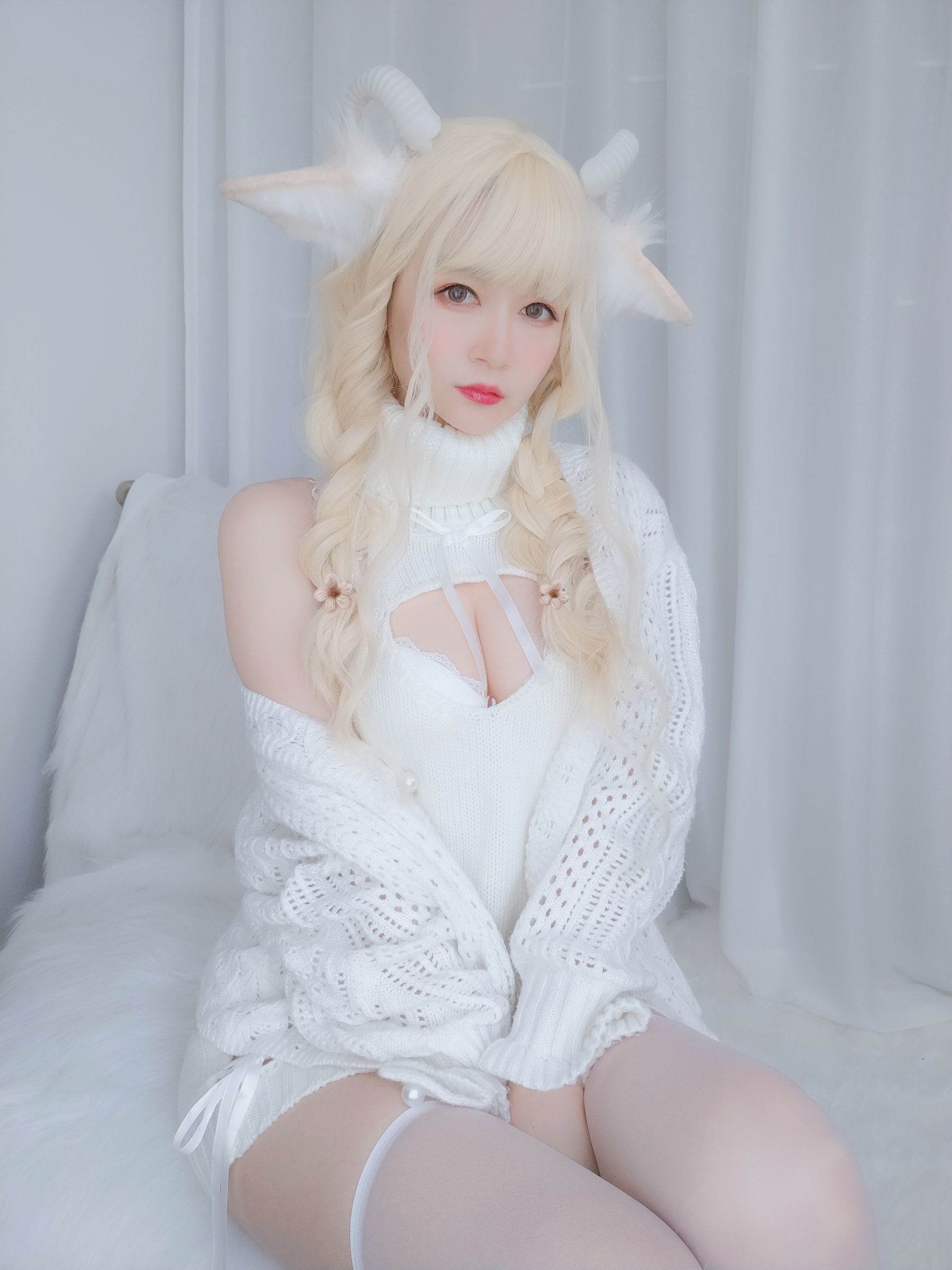 Coser小姐姐白银 - 小白羊-图1