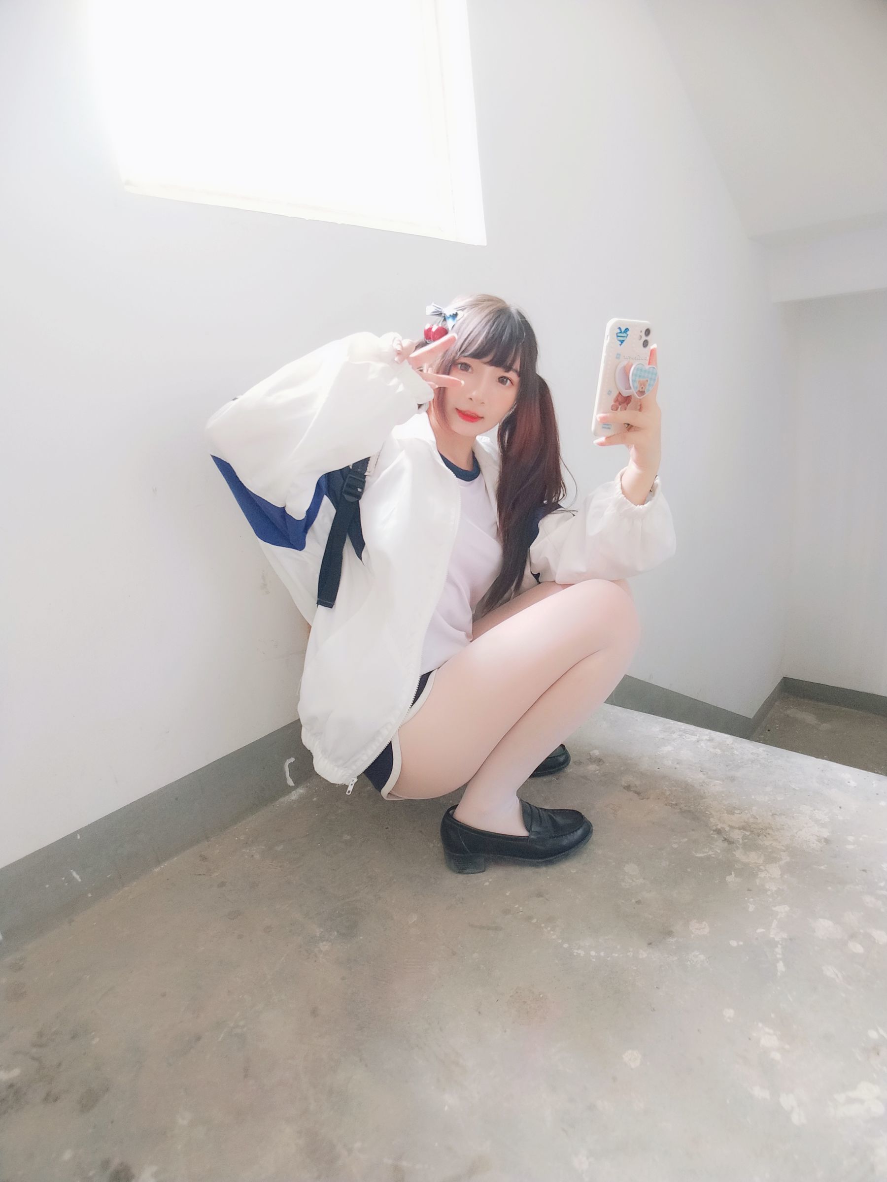 二次元美女古川kagura - 白丝体操运动服-图2