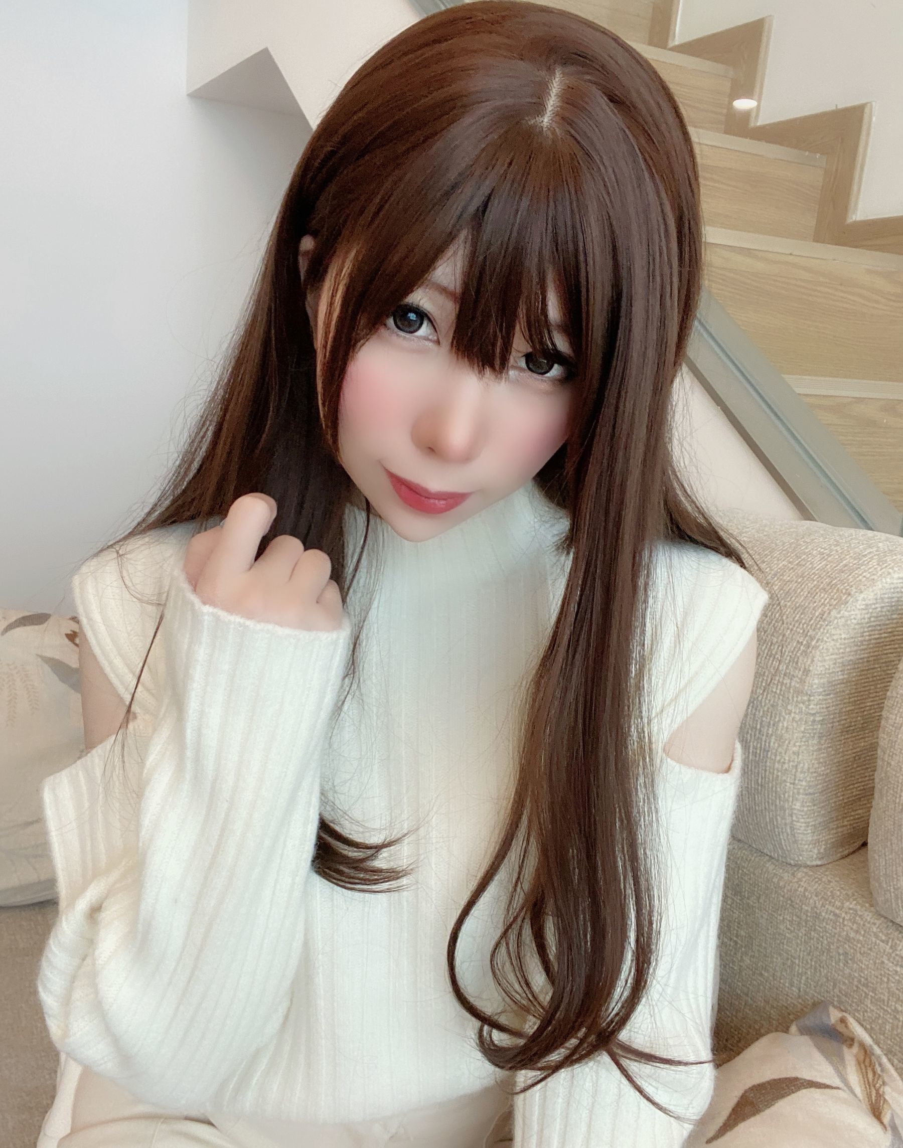 二次元巨乳美女鹿野希 - 草莓女友-图2