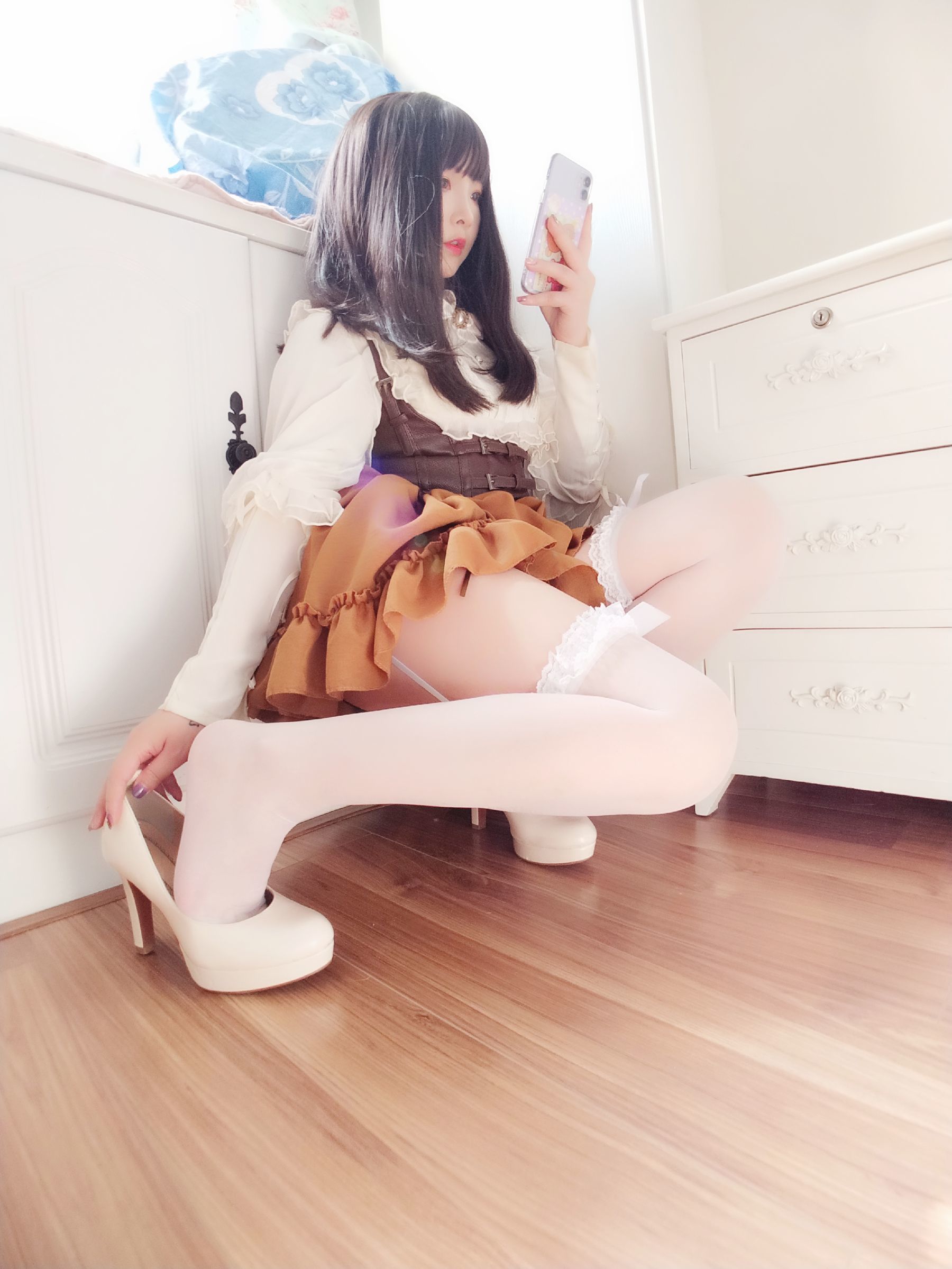 二次元美女古川kagura - 蕾丝长筒吊带丝袜-图3