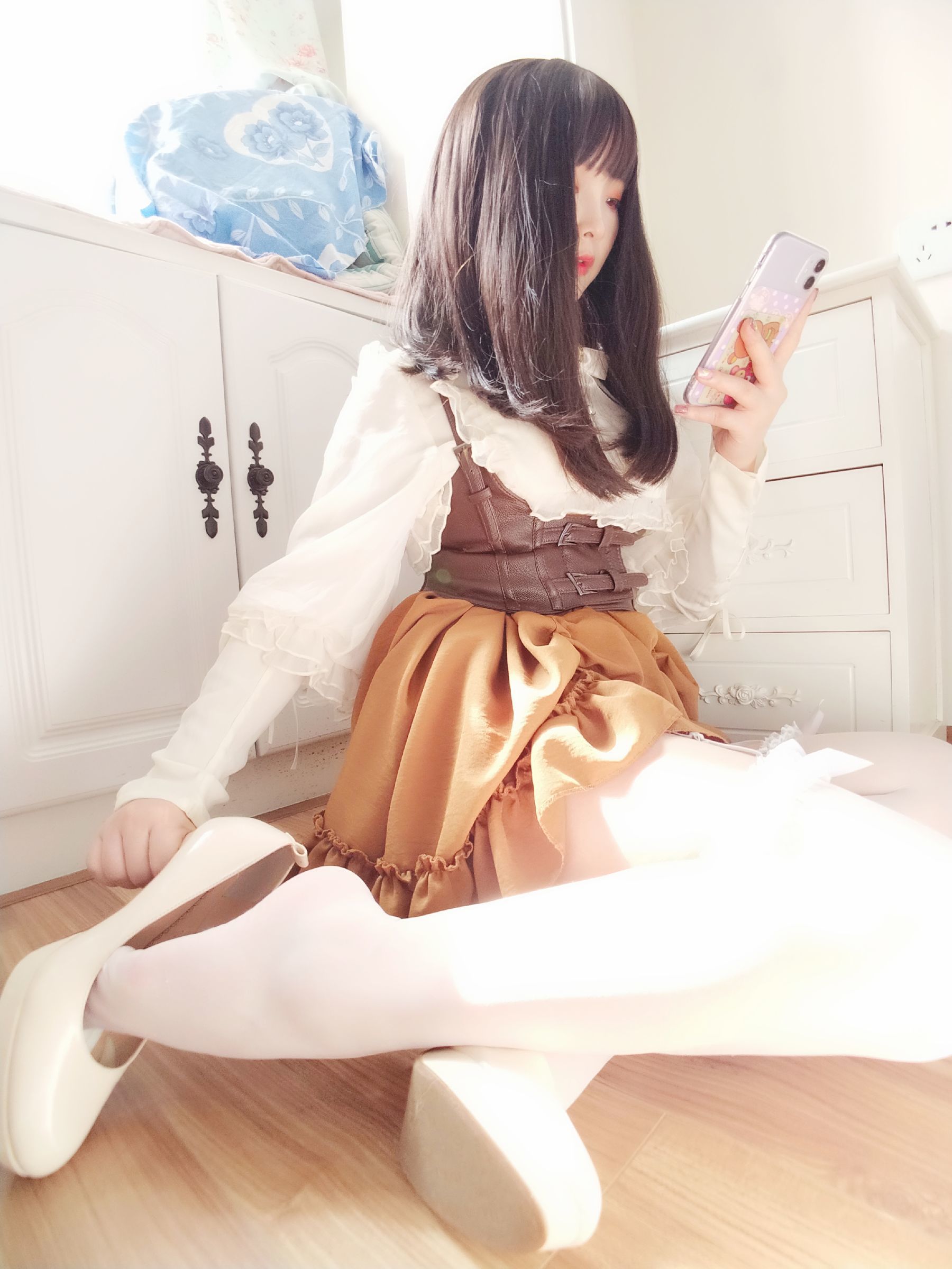 二次元美女古川kagura - 蕾丝长筒吊带丝袜-图4
