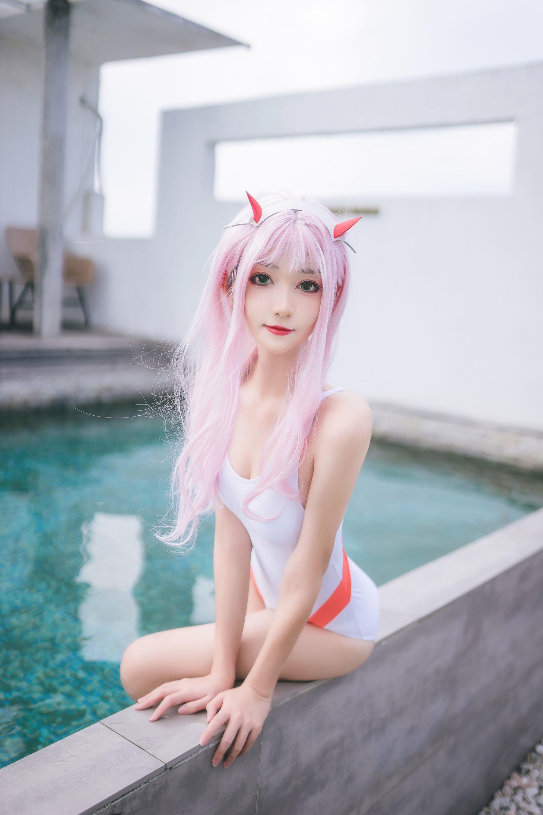 动漫博主南桃Momoko - 连体泳衣-图1