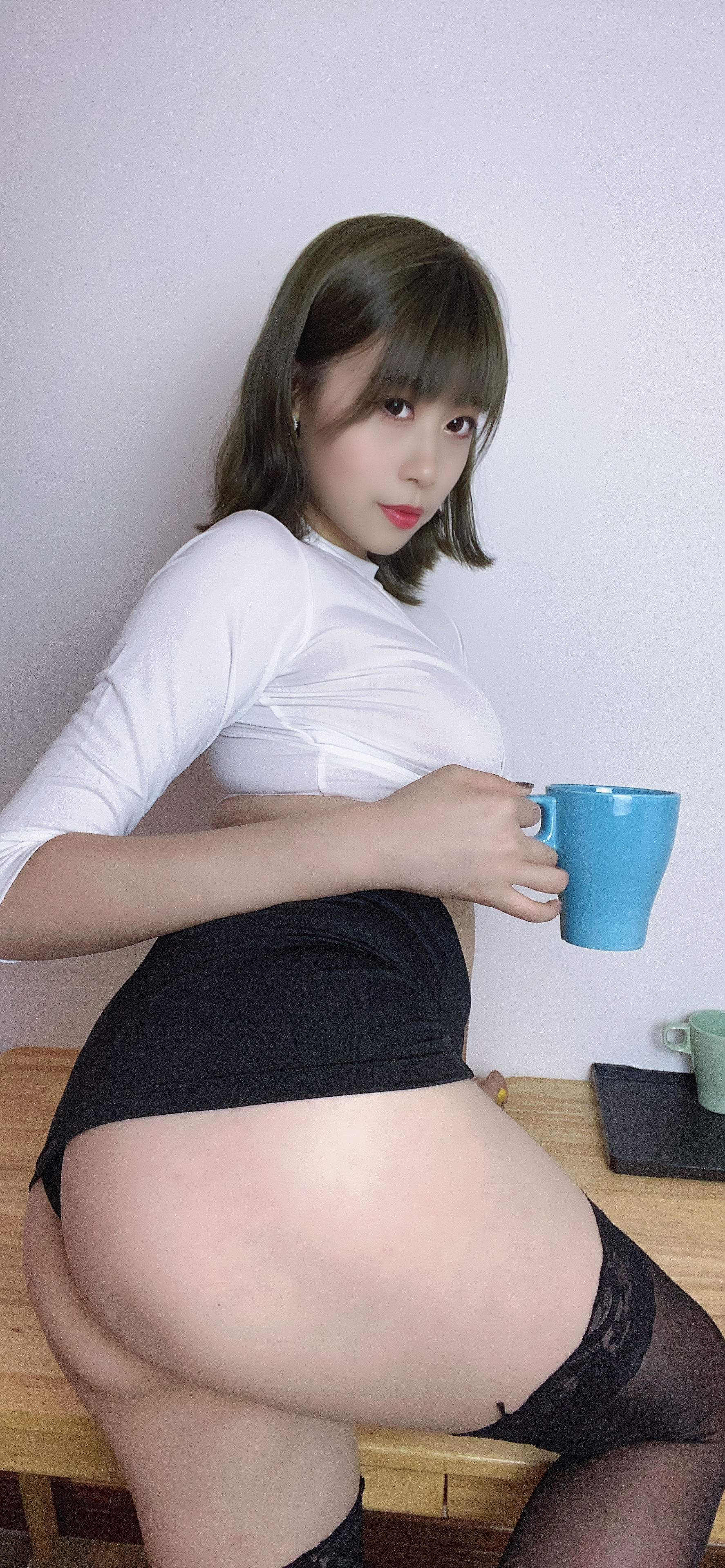 萌妹奈汐酱nice - 不务正业小秘书-图5