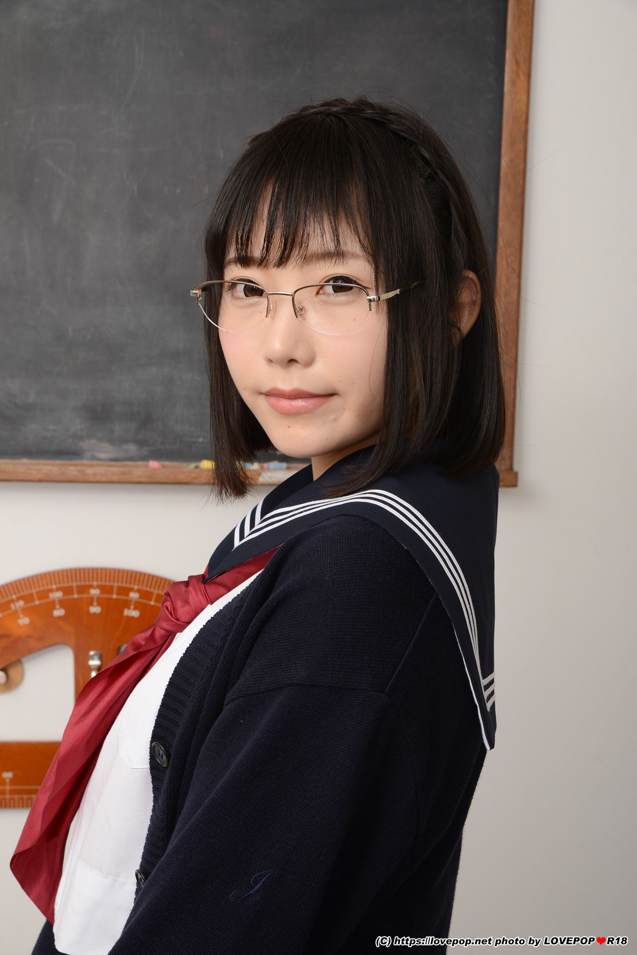 Yui Shirasaka 白坂有以 Photoset 01-图6