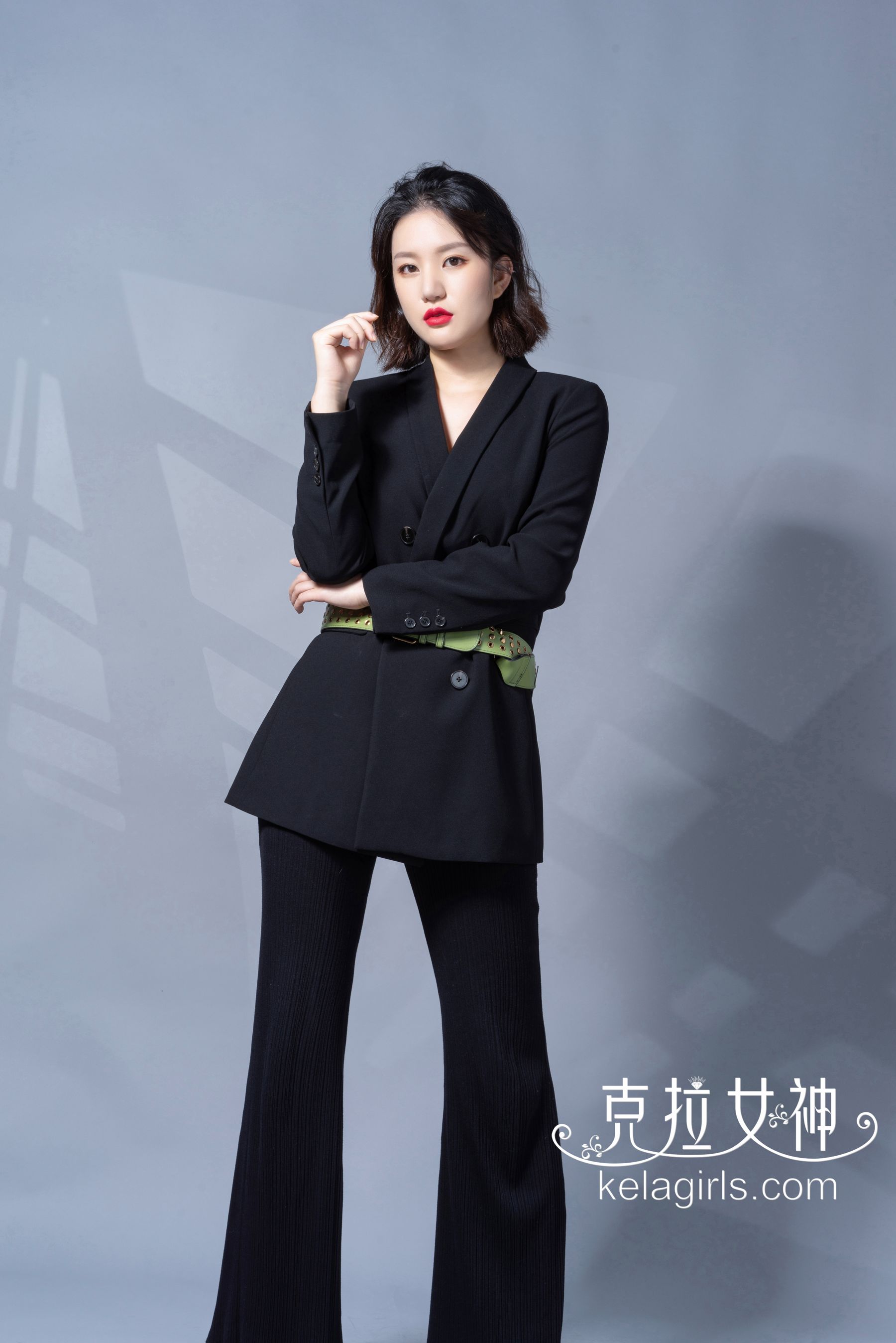 宋黛 烟里风情-图2