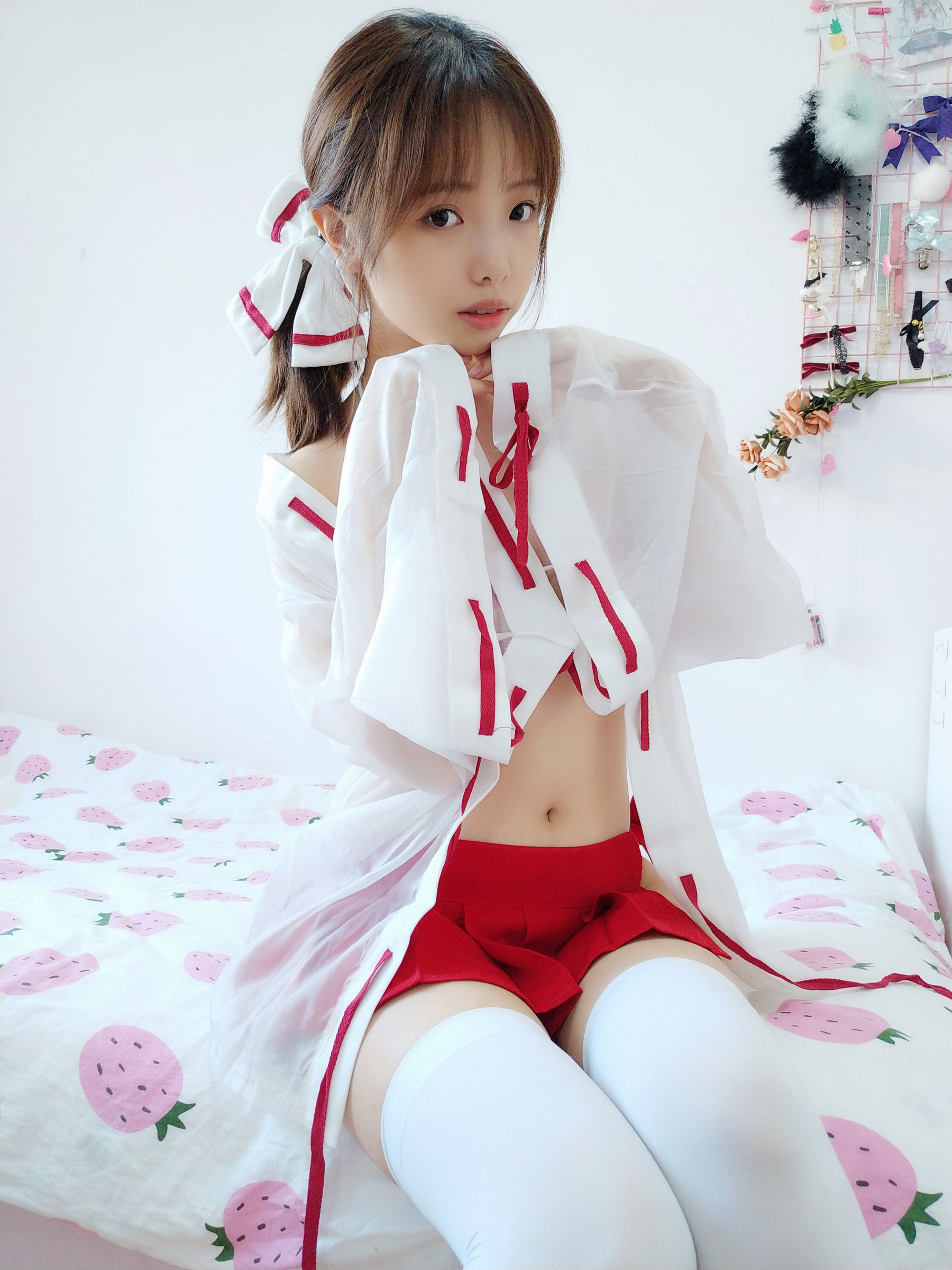 动漫博主雯妹 - 自拍本（1号本）巫女-图13