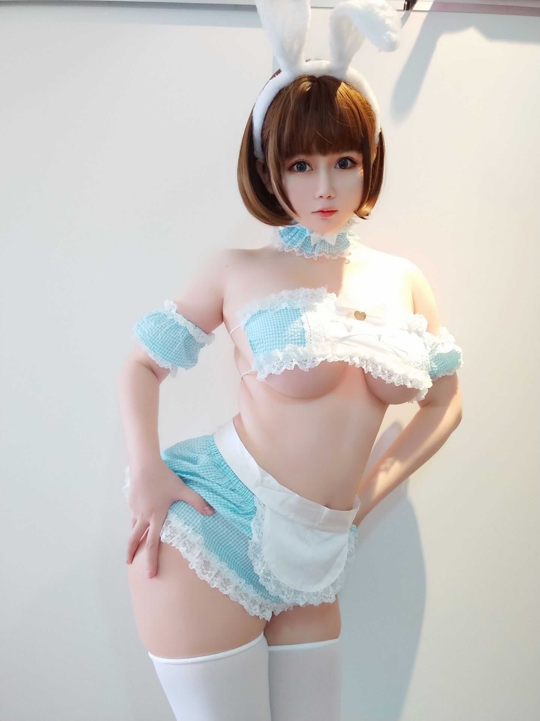 蜜桃少女是依酱呀 - 白兔软软-图17