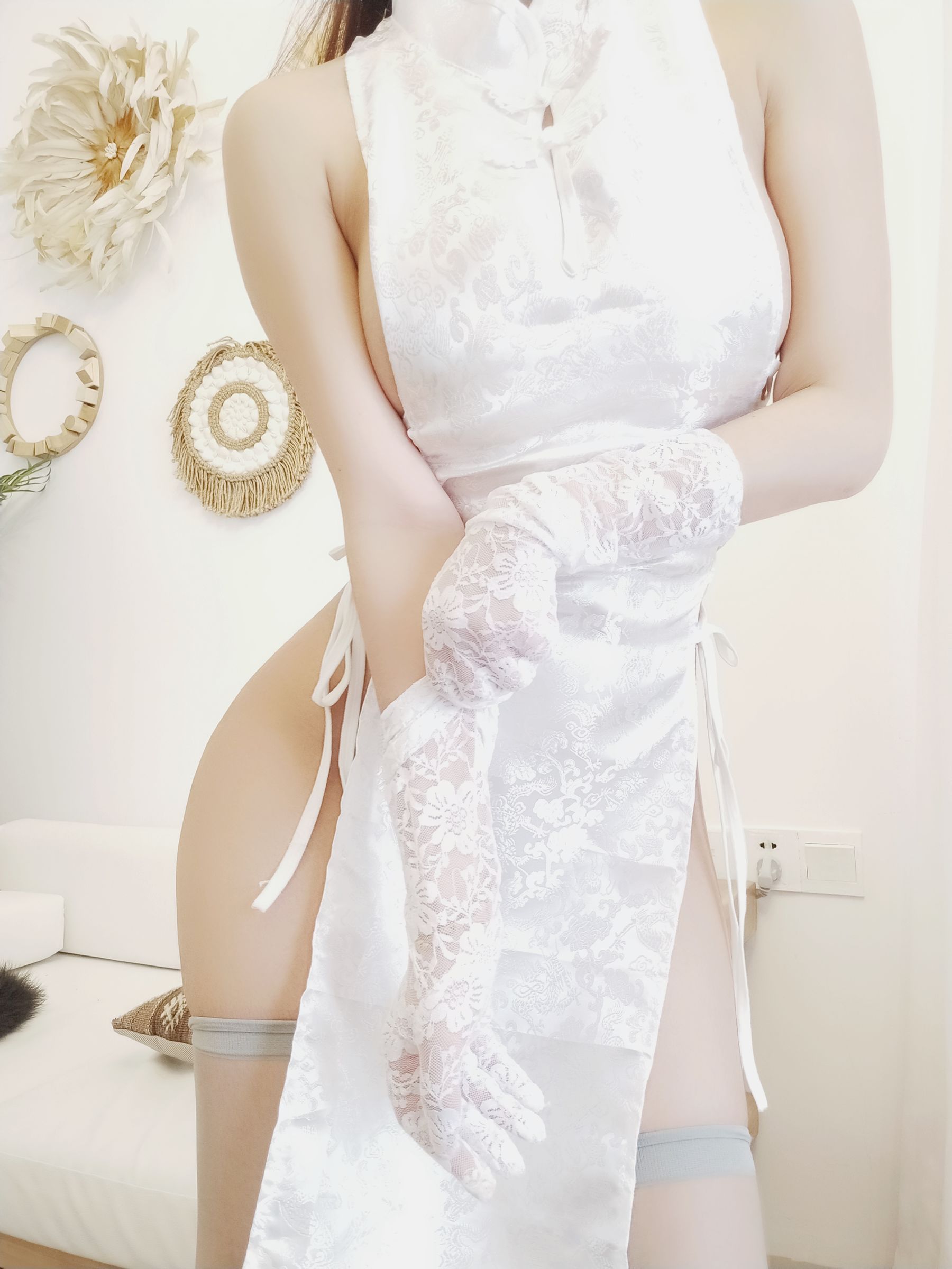 白嫩美少女鬼畜瑶 - 白色旗袍-图12