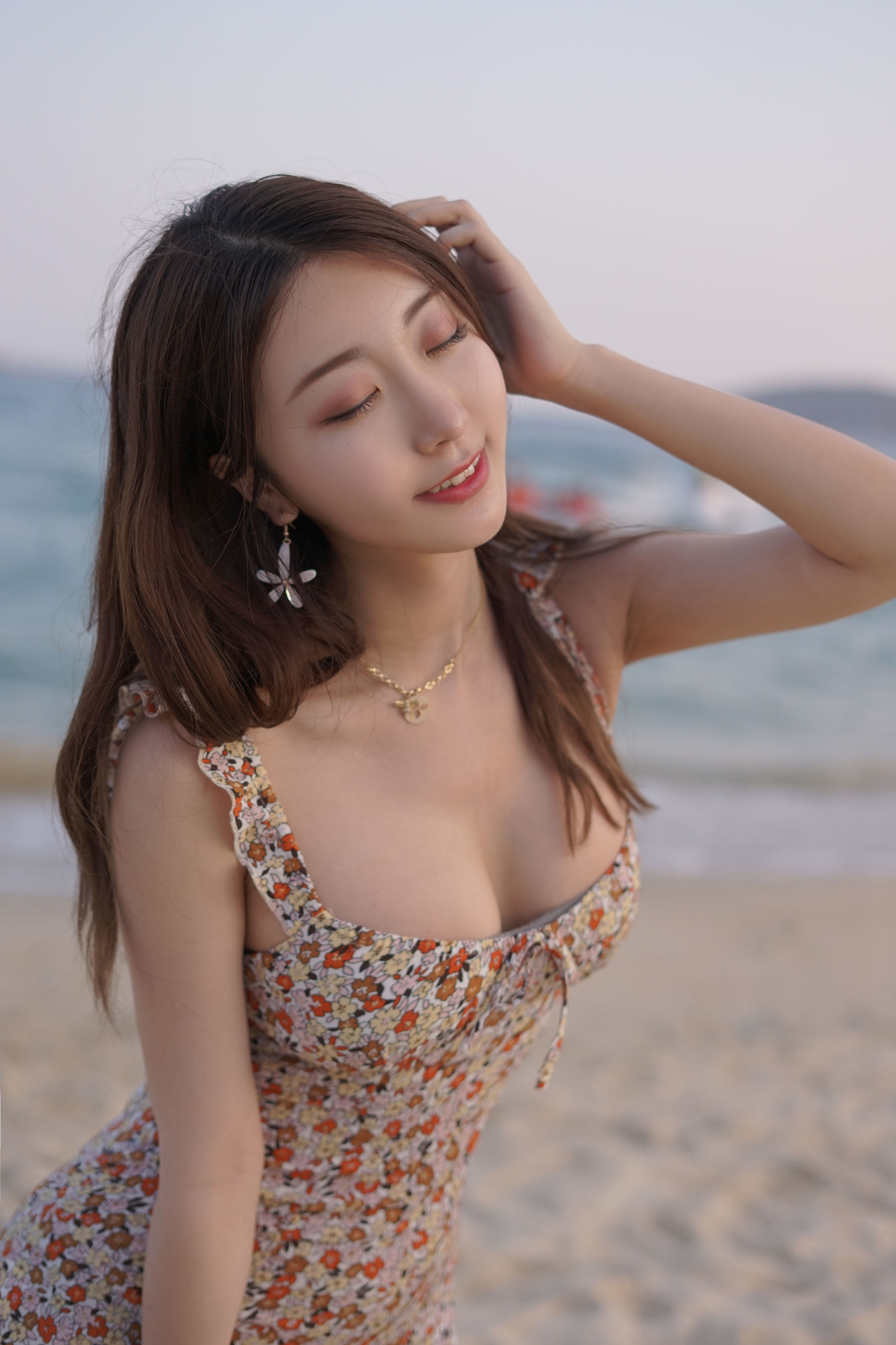 人气Coser黑川 - 海岛之旅 碎花连衣裙-图5