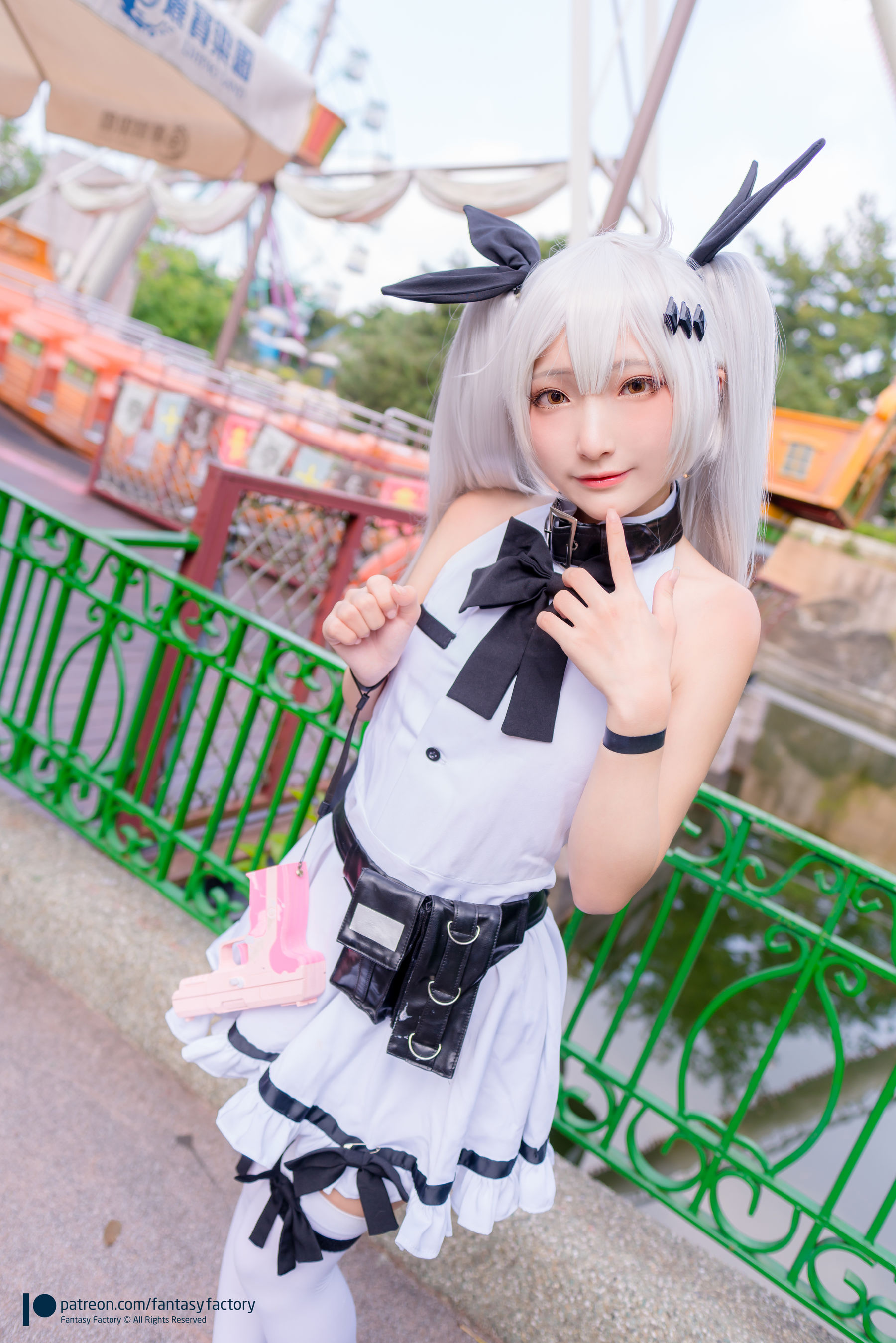 小丁 《Fantasy Factory》 - 2019.11 黑白 薄纱 网袜-图1