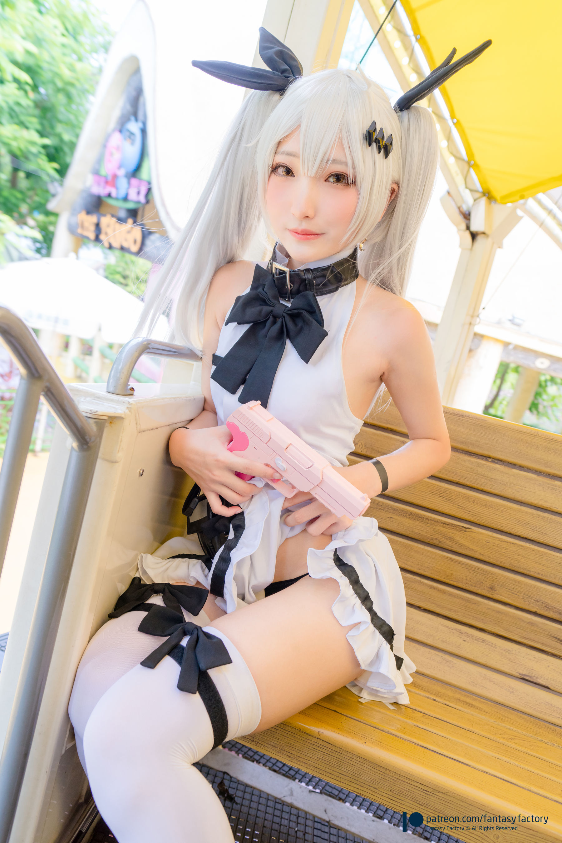 小丁 《Fantasy Factory》 - 2019.11 黑白 薄纱 网袜-图3