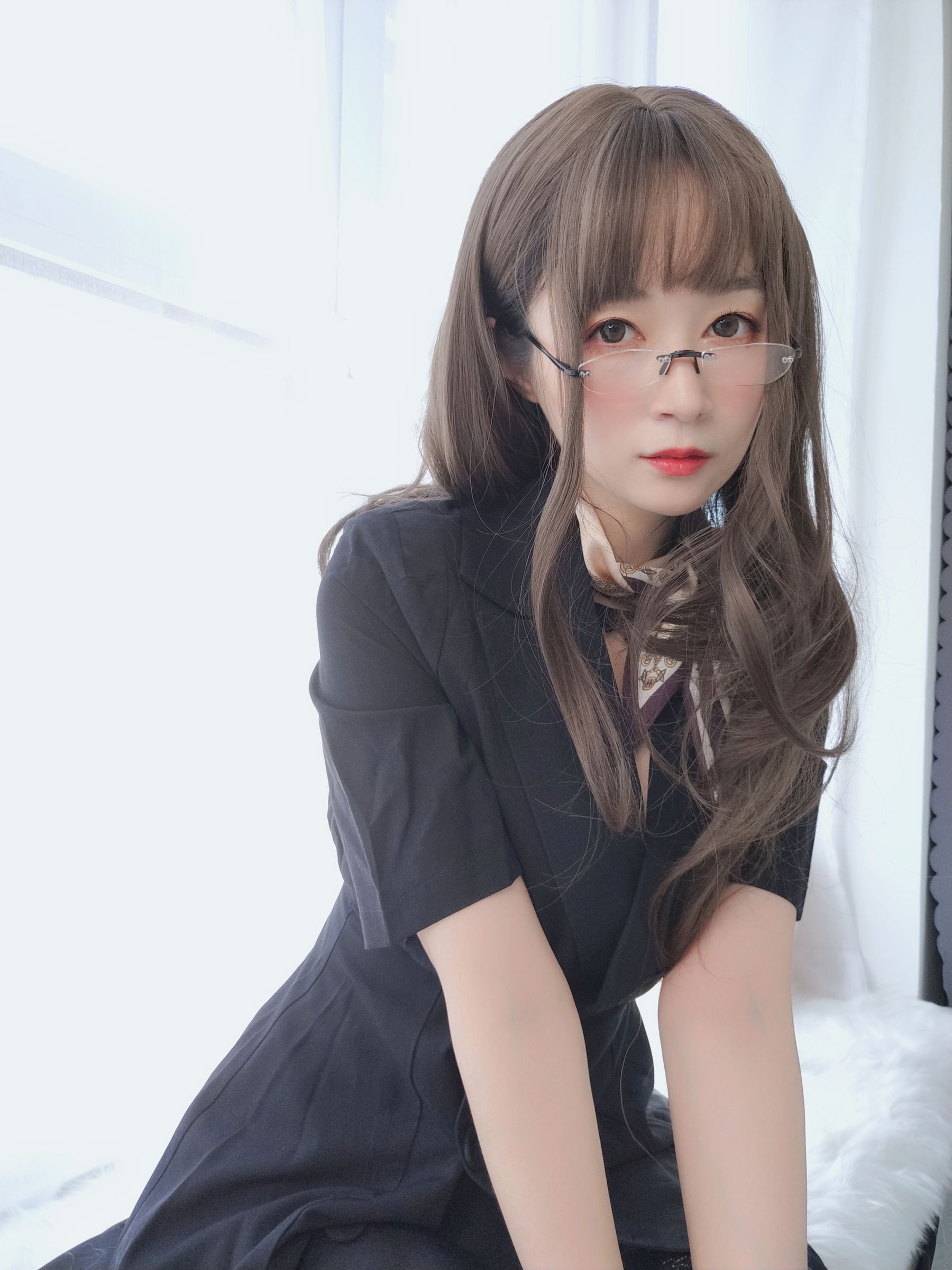Coser小姐姐白银 - OL下的内衣-图39