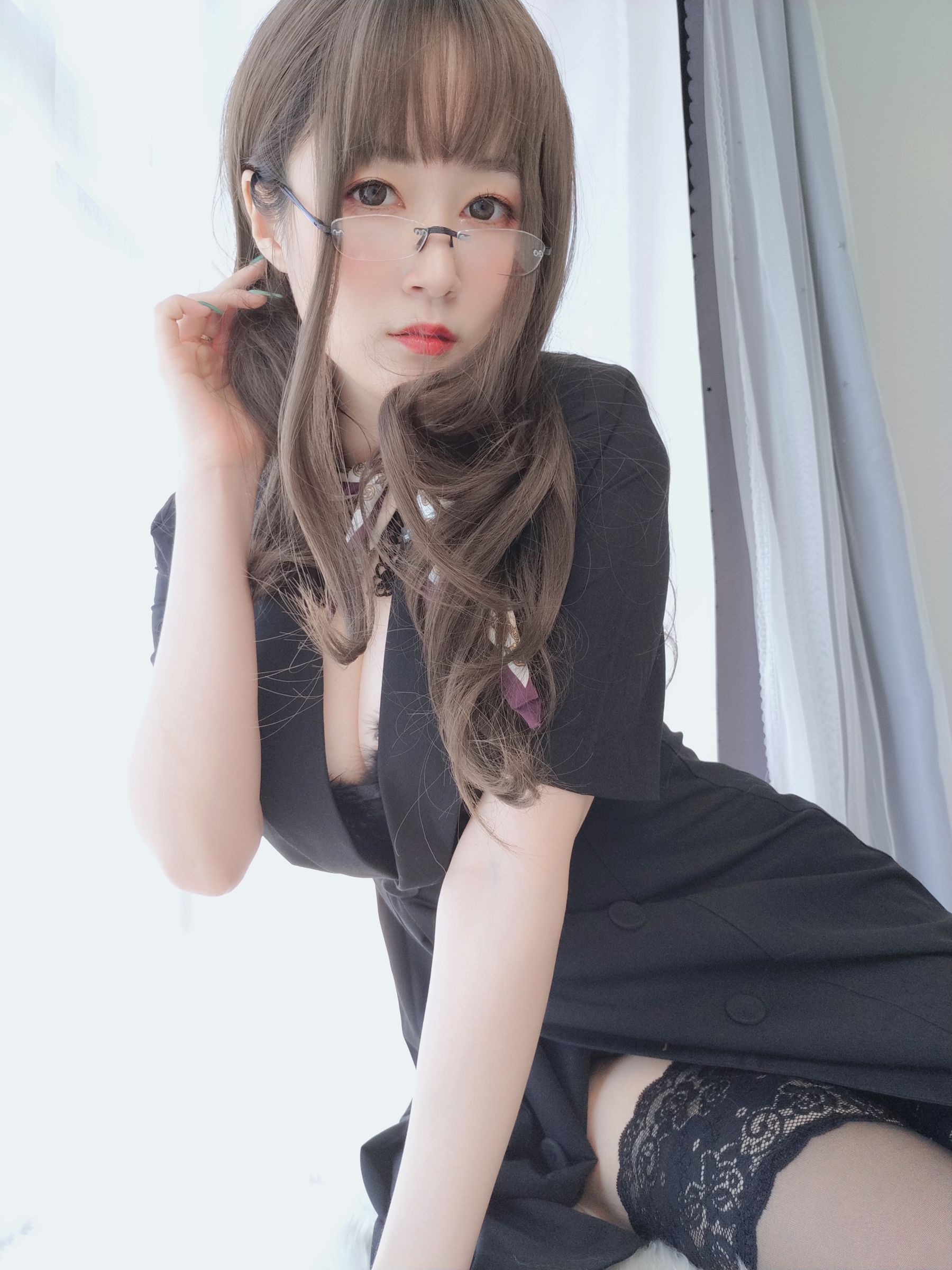 Coser小姐姐白银 - OL下的内衣-图49