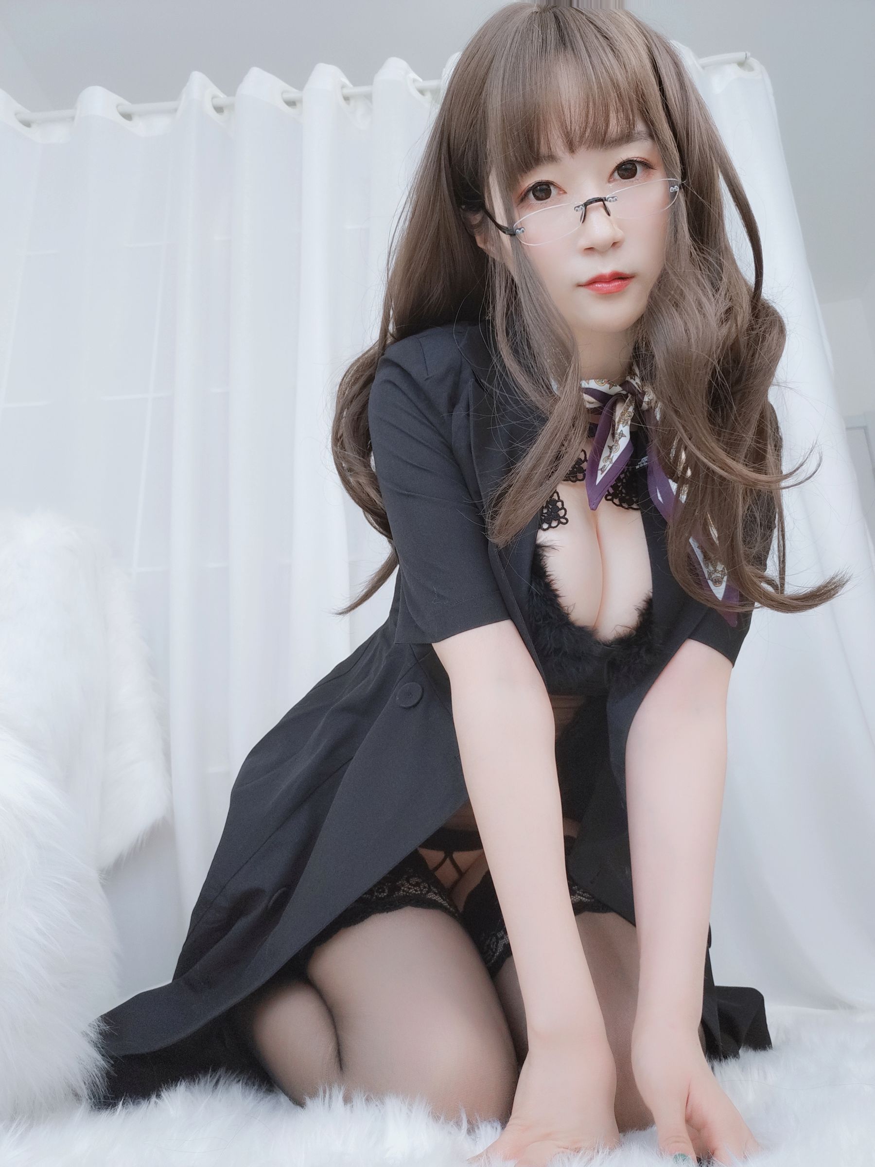 Coser小姐姐白银 - OL下的内衣-图71